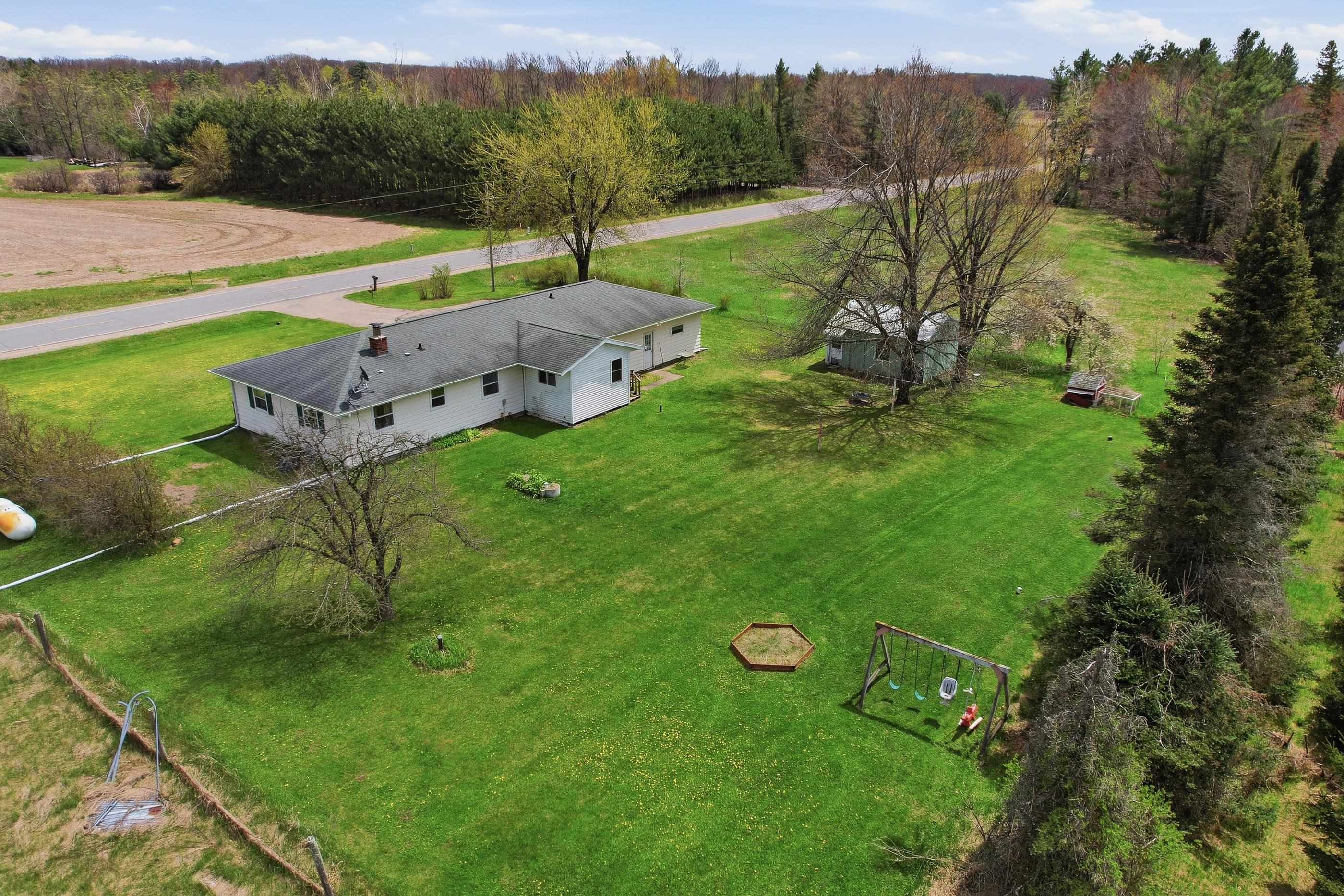 4456 COUNTY ROAD I, Rosholt, Wisconsin 54473, 3 Bedrooms Bedrooms, ,2 BathroomsBathrooms,Residential,For Sale,4456 COUNTY ROAD I,22601906