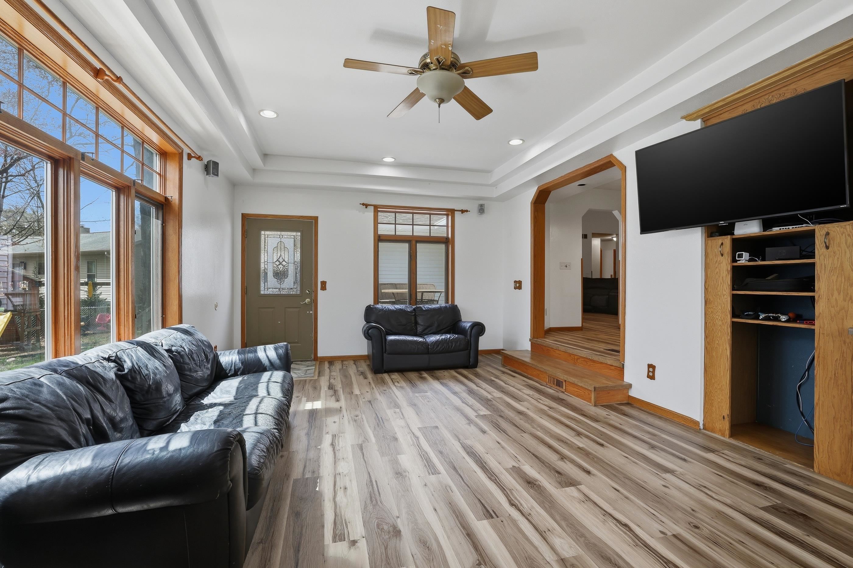 2151 W BREEZEWOOD, Plover, Wisconsin 54467, 5 Bedrooms Bedrooms, ,3 BathroomsBathrooms,Residential,For Sale,2151 W BREEZEWOOD,22601908
