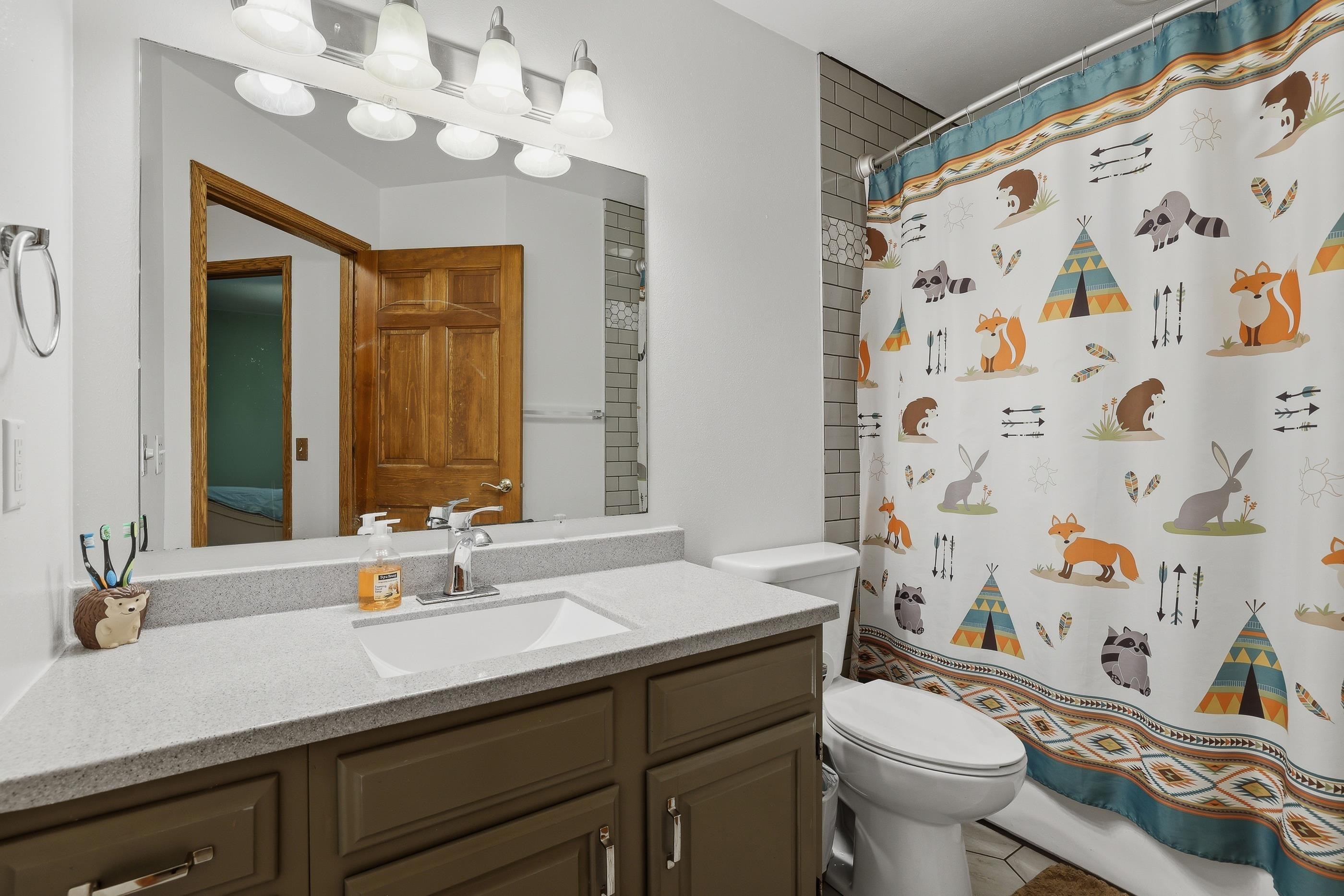 2151 W BREEZEWOOD, Plover, Wisconsin 54467, 5 Bedrooms Bedrooms, ,3 BathroomsBathrooms,Residential,For Sale,2151 W BREEZEWOOD,22601908