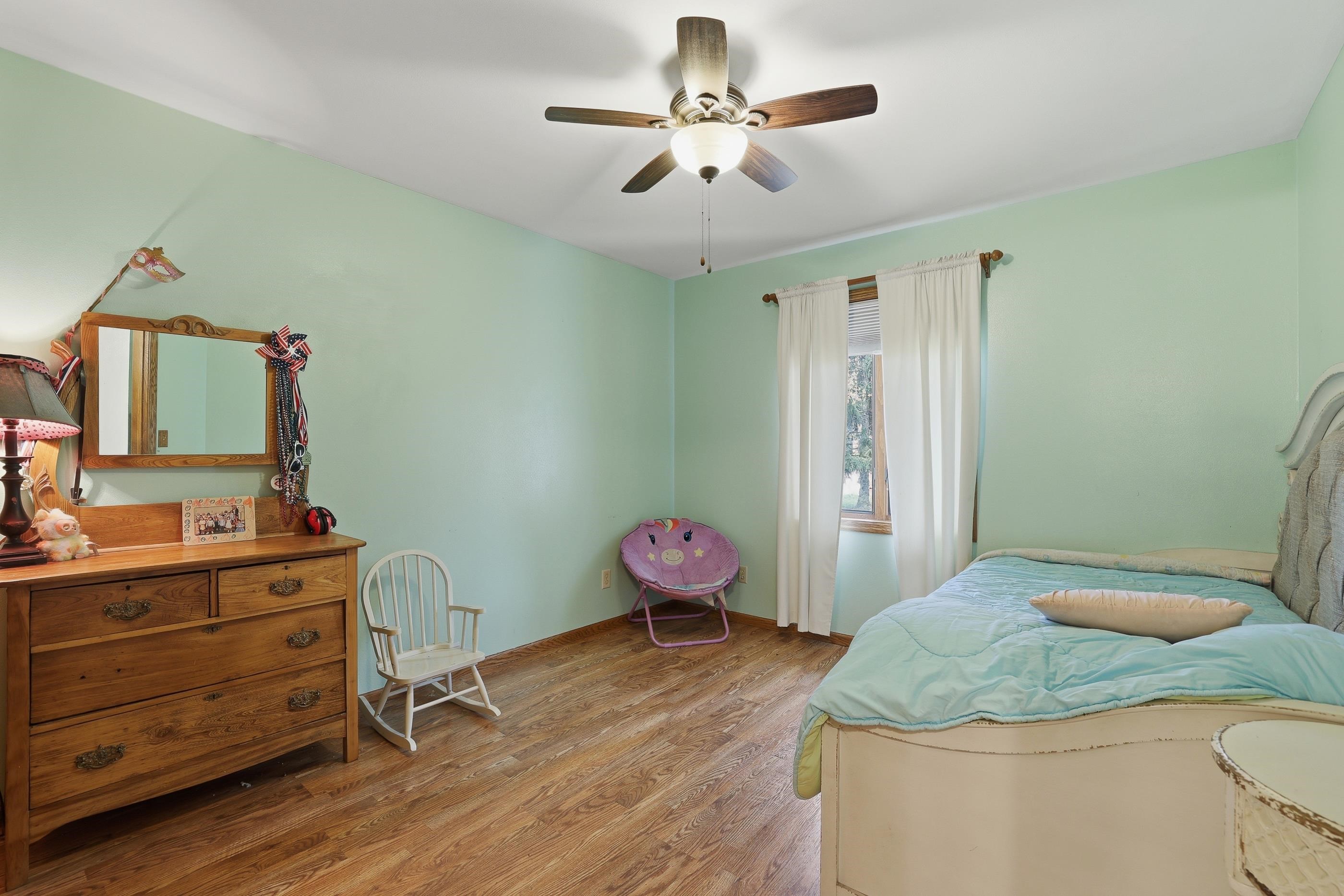 2151 W BREEZEWOOD, Plover, Wisconsin 54467, 5 Bedrooms Bedrooms, ,3 BathroomsBathrooms,Residential,For Sale,2151 W BREEZEWOOD,22601908