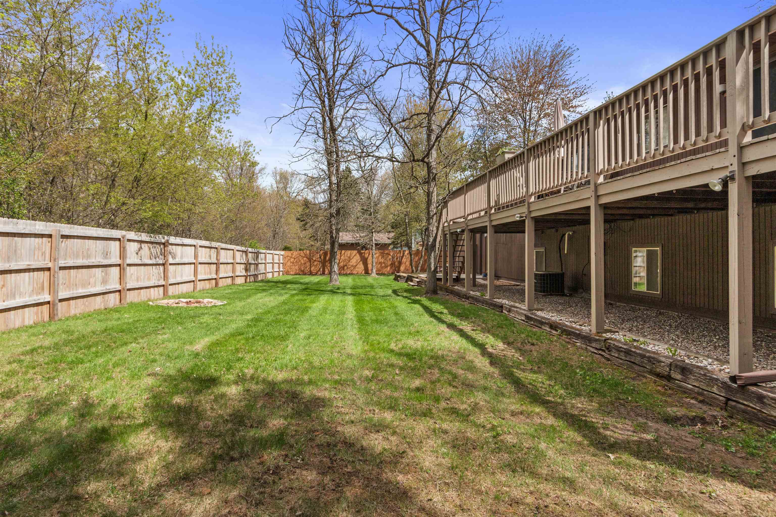 321 CROSSBOW DRIVE, Plover, Wisconsin 54467, 4 Bedrooms Bedrooms, ,3 BathroomsBathrooms,Residential,For Sale,321 CROSSBOW DRIVE,22601910