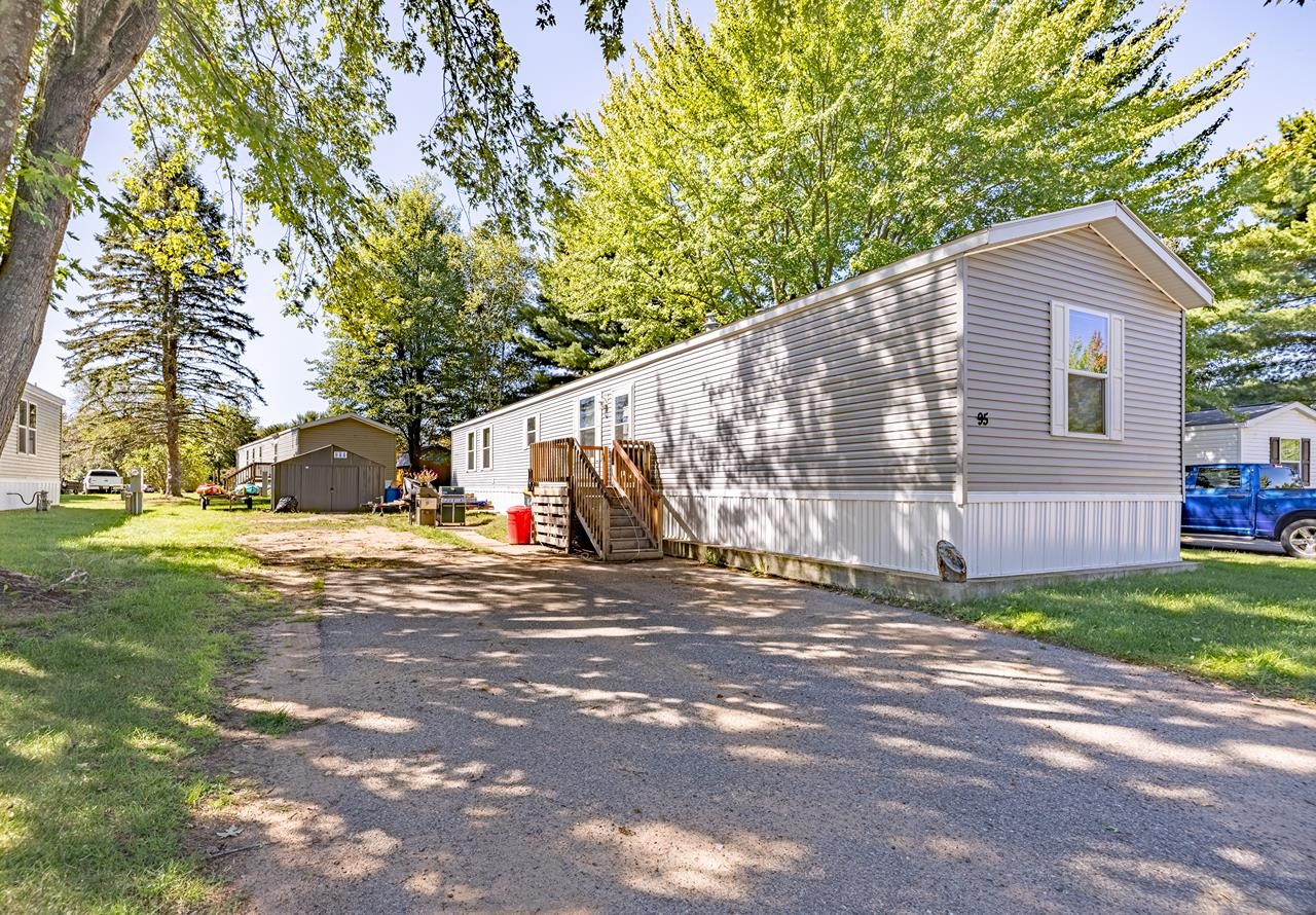 6300 BIRCH STREET, Weston, Wisconsin 54476, 3 Bedrooms Bedrooms, ,2 BathroomsBathrooms,Residential,For Sale,6300 BIRCH STREET,22601913