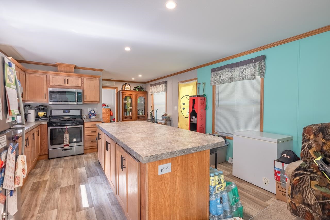 6300 BIRCH STREET, Weston, Wisconsin 54476, 3 Bedrooms Bedrooms, ,2 BathroomsBathrooms,Residential,For Sale,6300 BIRCH STREET,22601913