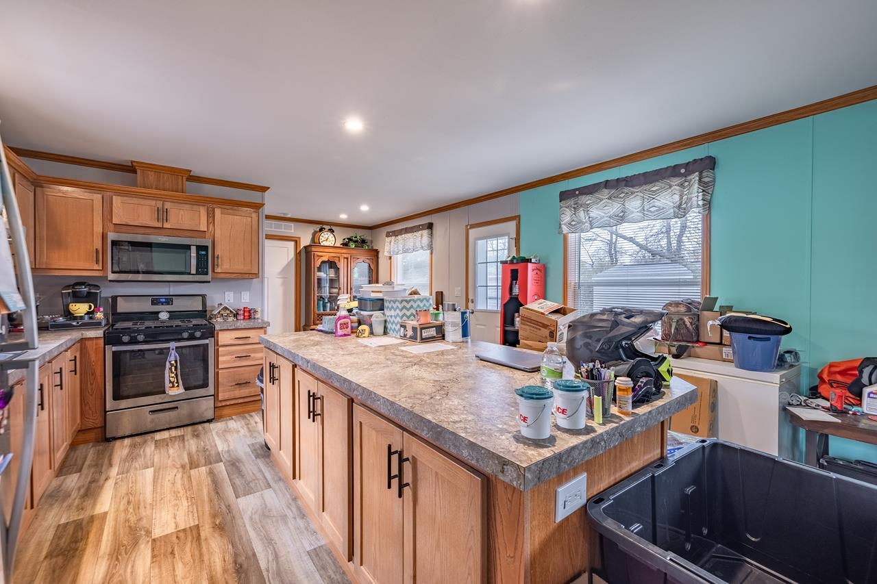 6300 BIRCH STREET, Weston, Wisconsin 54476, 3 Bedrooms Bedrooms, ,2 BathroomsBathrooms,Residential,For Sale,6300 BIRCH STREET,22601913