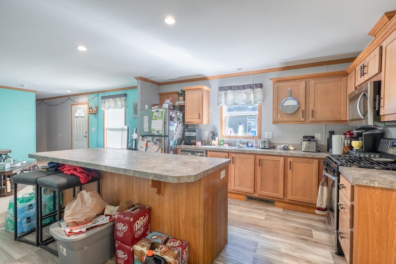 6300 BIRCH STREET, Weston, Wisconsin 54476, 3 Bedrooms Bedrooms, ,2 BathroomsBathrooms,Residential,For Sale,6300 BIRCH STREET,22601913