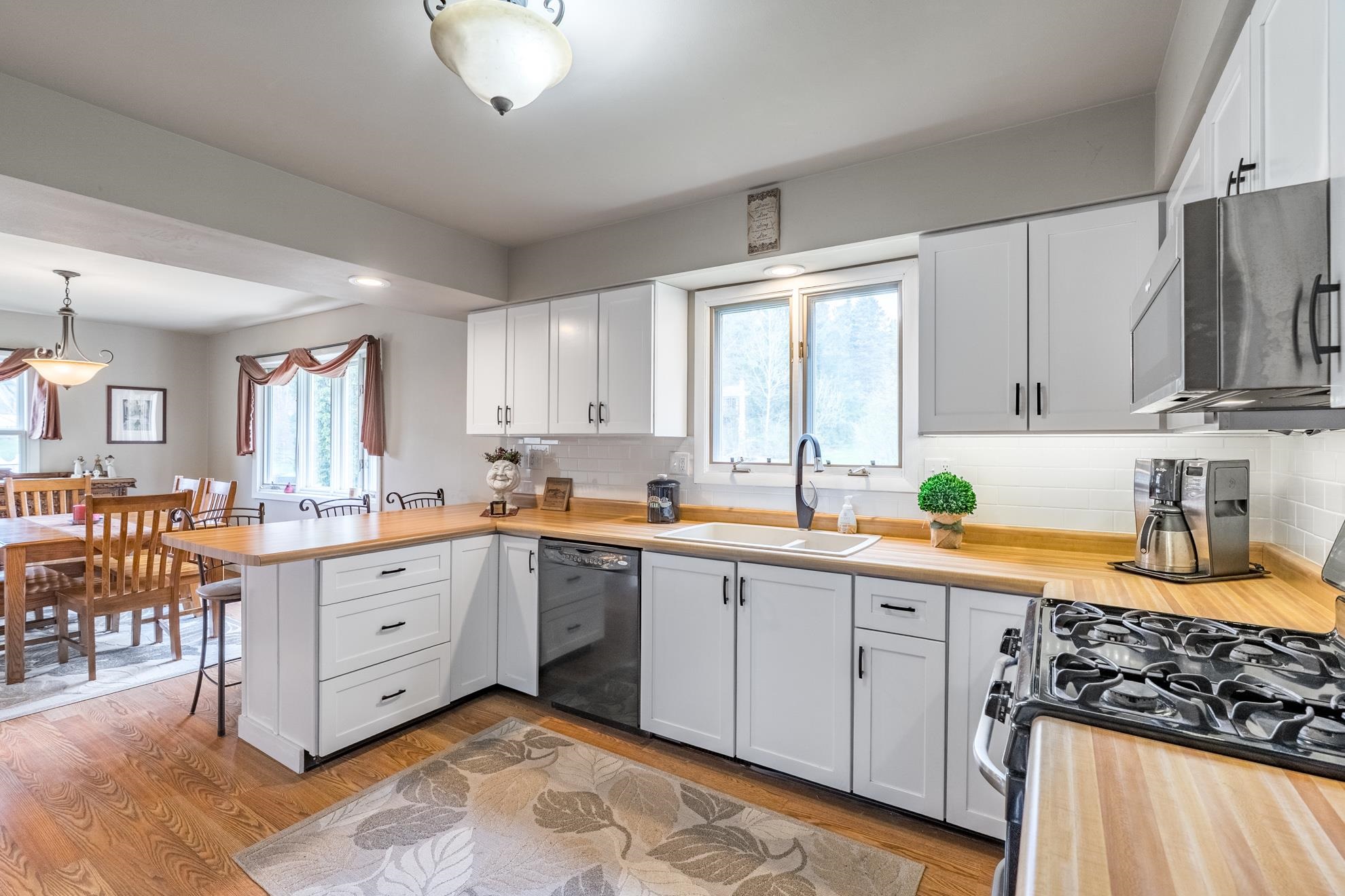 3400 SPRINGDALE AVENUE, Wausau, Wisconsin 54401, 4 Bedrooms Bedrooms, ,2 BathroomsBathrooms,Residential,For Sale,3400 SPRINGDALE AVENUE,22601914