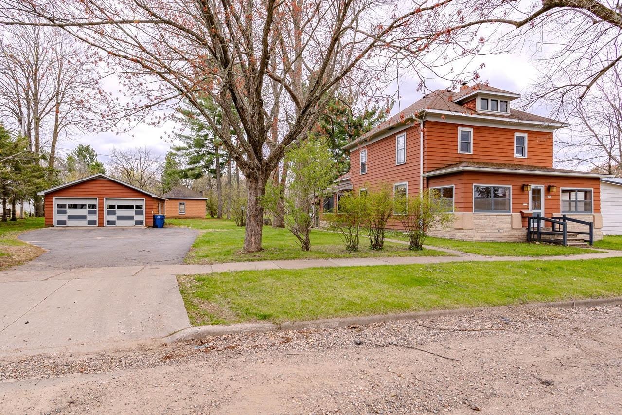 1403 WATER STREET, Merrill, Wisconsin 54452, 4 Bedrooms Bedrooms, ,3 BathroomsBathrooms,Residential,For Sale,1403 WATER STREET,22601917