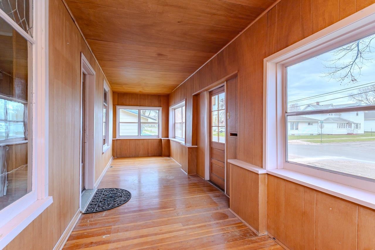 1403 WATER STREET, Merrill, Wisconsin 54452, 4 Bedrooms Bedrooms, ,3 BathroomsBathrooms,Residential,For Sale,1403 WATER STREET,22601917