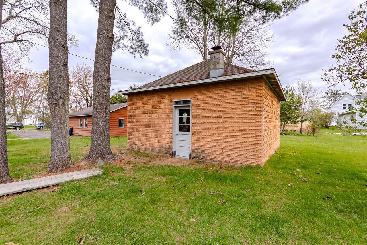 1403 WATER STREET, Merrill, Wisconsin 54452, 4 Bedrooms Bedrooms, ,3 BathroomsBathrooms,Residential,For Sale,1403 WATER STREET,22601917