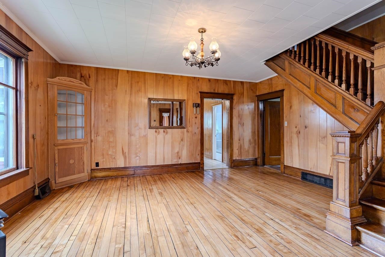 1403 WATER STREET, Merrill, Wisconsin 54452, 4 Bedrooms Bedrooms, ,3 BathroomsBathrooms,Residential,For Sale,1403 WATER STREET,22601917