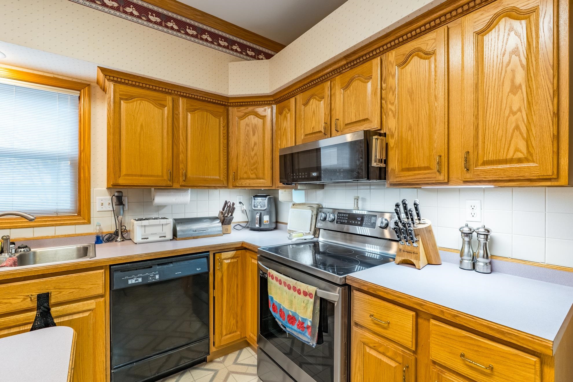 N11777 DEER LAKE ROAD, Tomahawk, Wisconsin 54487, 4 Bedrooms Bedrooms, ,3 BathroomsBathrooms,Residential,For Sale,N11777 DEER LAKE ROAD,22601919