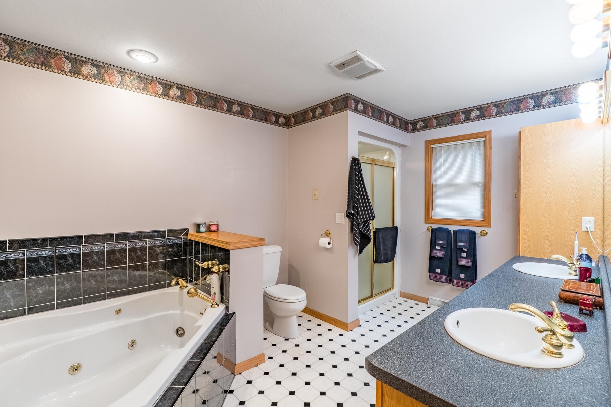 N11777 DEER LAKE ROAD, Tomahawk, Wisconsin 54487, 4 Bedrooms Bedrooms, ,3 BathroomsBathrooms,Residential,For Sale,N11777 DEER LAKE ROAD,22601919
