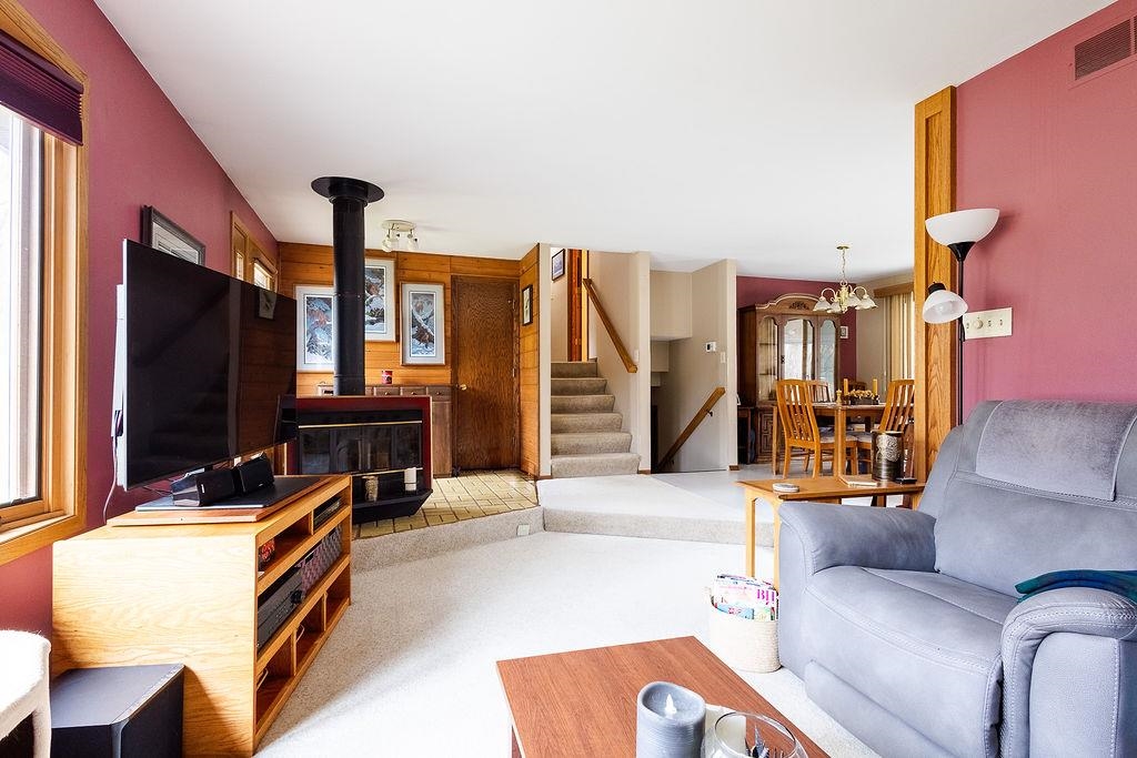 8305 HILLCREST ROAD, Custer, Wisconsin 54423, 5 Bedrooms Bedrooms, ,1 BathroomBathrooms,Residential,For Sale,8305 HILLCREST ROAD,22601920
