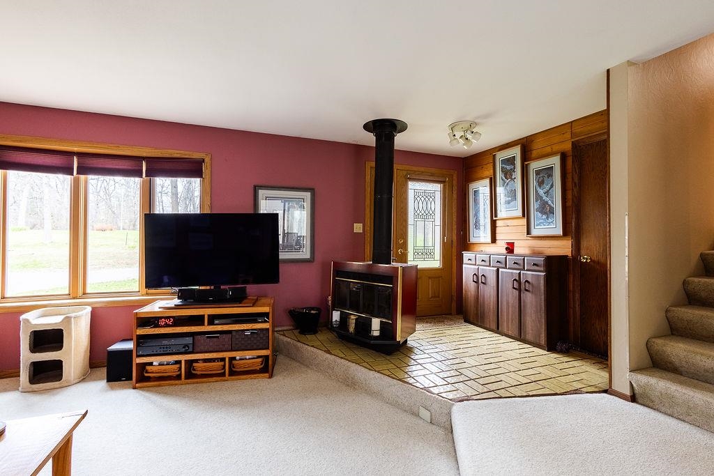 8305 HILLCREST ROAD, Custer, Wisconsin 54423, 5 Bedrooms Bedrooms, ,1 BathroomBathrooms,Residential,For Sale,8305 HILLCREST ROAD,22601920