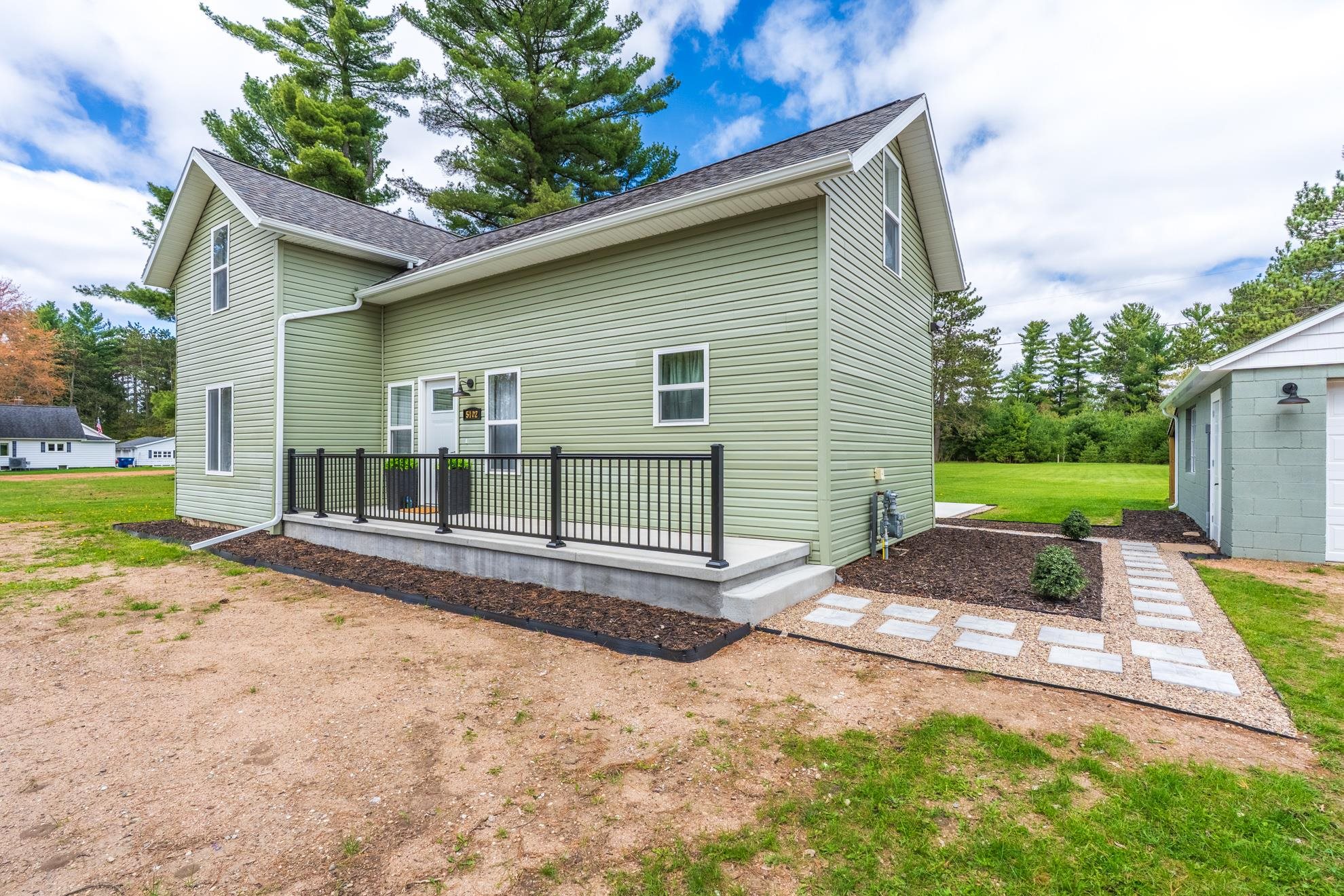 5102 ROSS AVENUE, Weston, Wisconsin 54476, 3 Bedrooms Bedrooms, ,2 BathroomsBathrooms,Residential,For Sale,5102 ROSS AVENUE,22601922