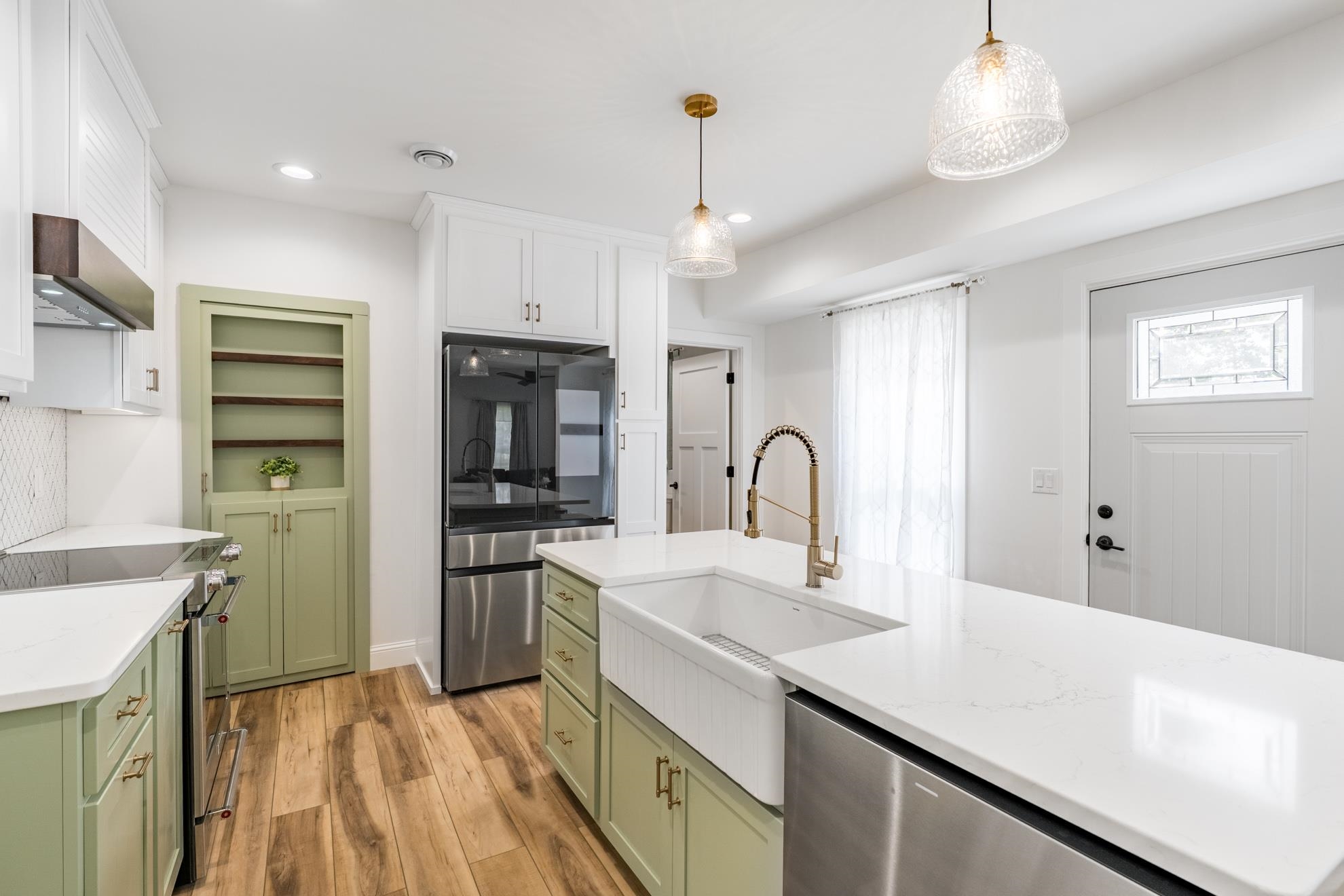5102 ROSS AVENUE, Weston, Wisconsin 54476, 3 Bedrooms Bedrooms, ,2 BathroomsBathrooms,Residential,For Sale,5102 ROSS AVENUE,22601922