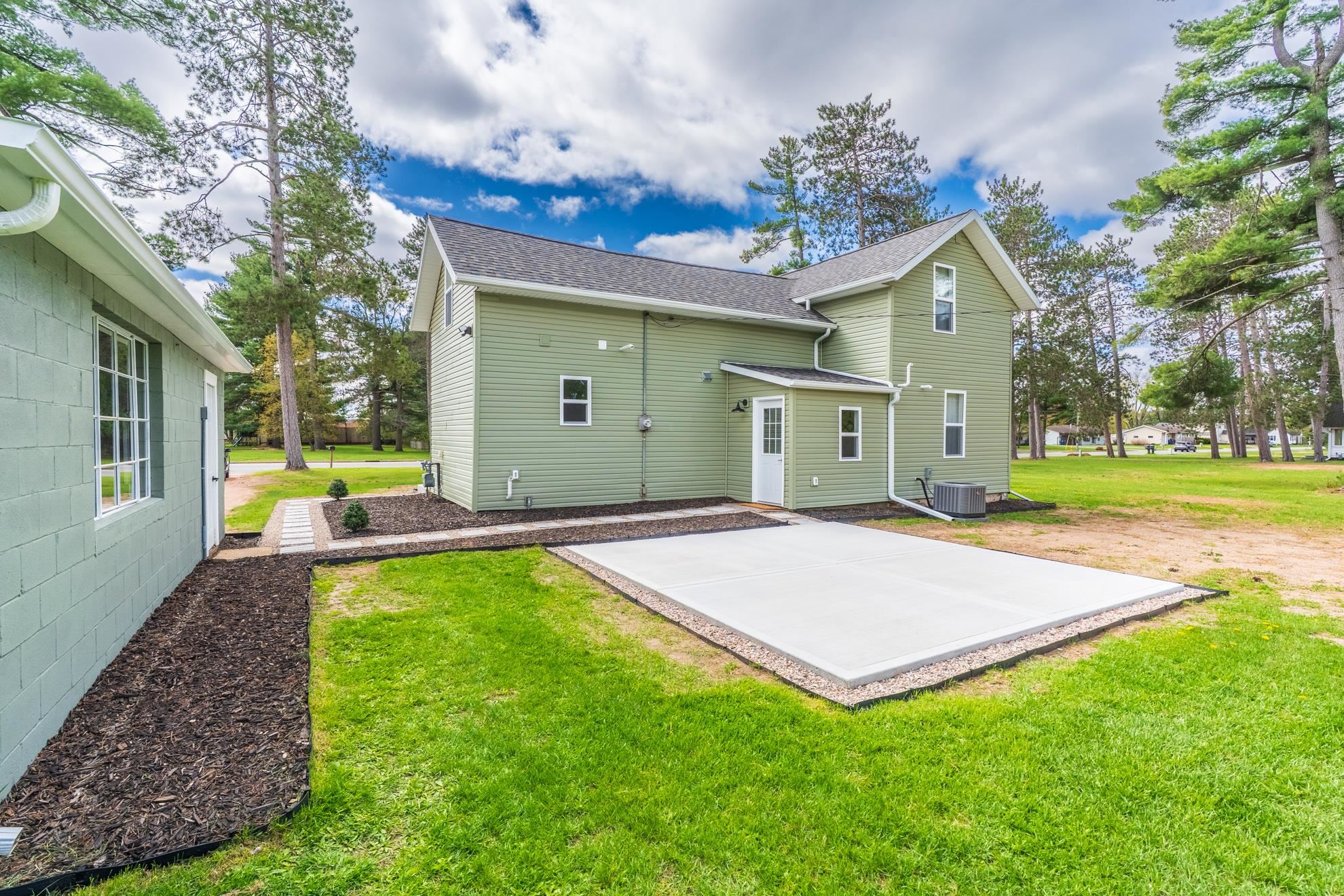 5102 ROSS AVENUE, Weston, Wisconsin 54476, 3 Bedrooms Bedrooms, ,2 BathroomsBathrooms,Residential,For Sale,5102 ROSS AVENUE,22601922