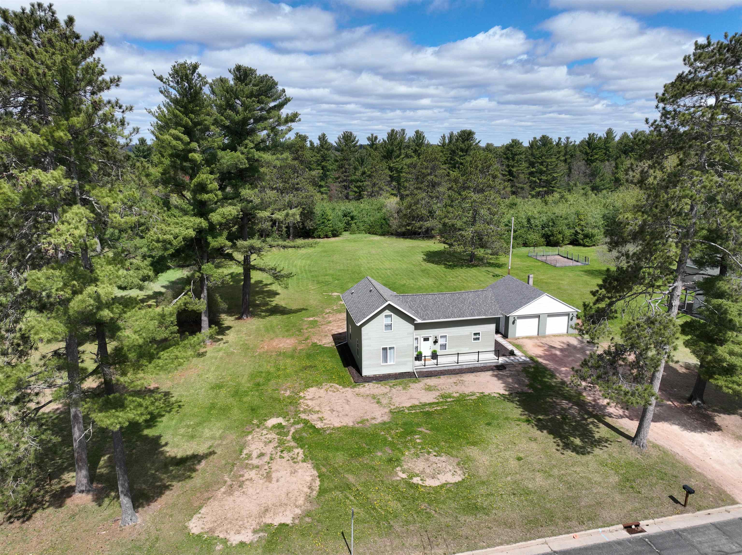 5102 ROSS AVENUE, Weston, Wisconsin 54476, 3 Bedrooms Bedrooms, ,2 BathroomsBathrooms,Residential,For Sale,5102 ROSS AVENUE,22601922
