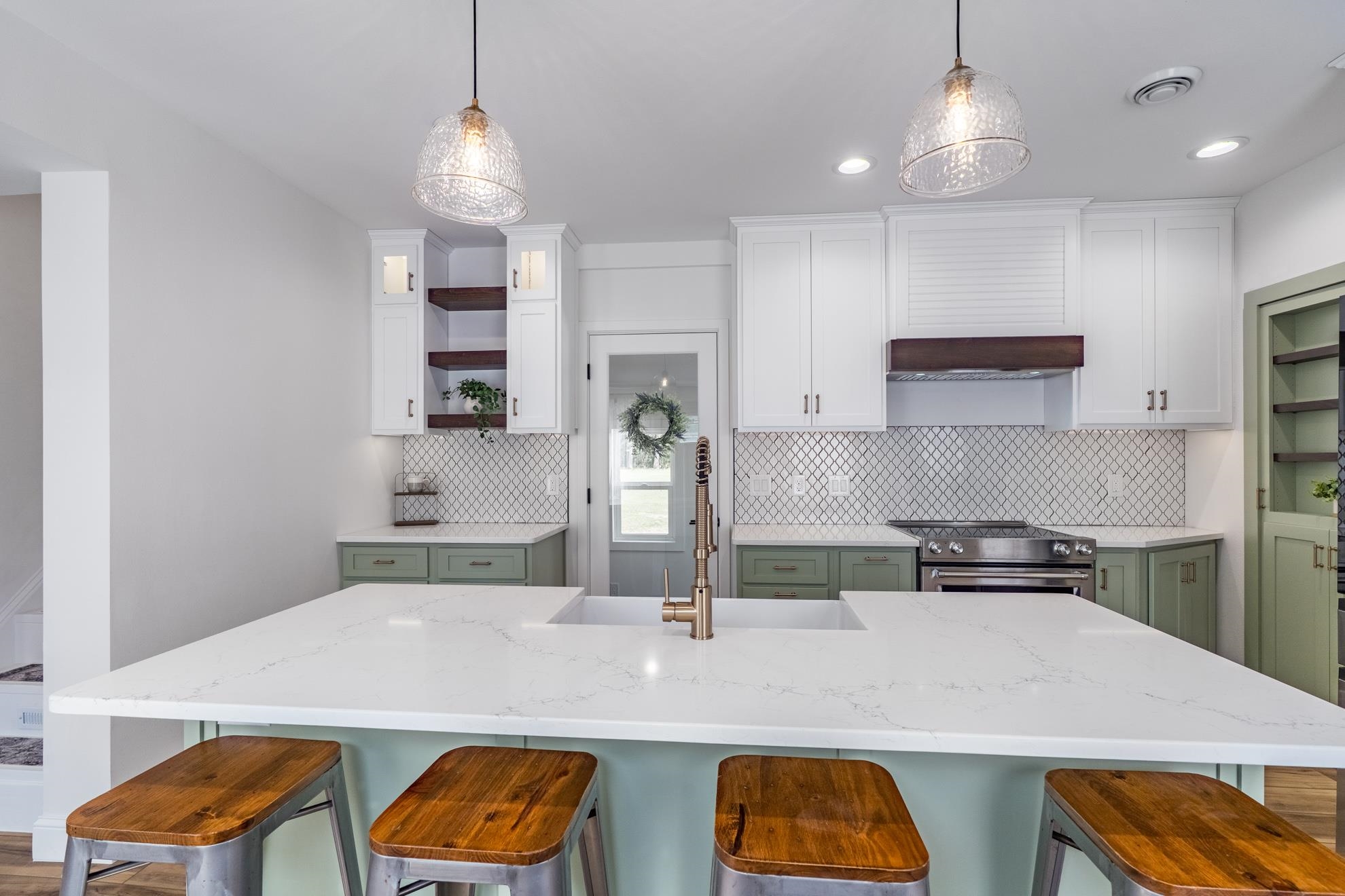 5102 ROSS AVENUE, Weston, Wisconsin 54476, 3 Bedrooms Bedrooms, ,2 BathroomsBathrooms,Residential,For Sale,5102 ROSS AVENUE,22601922