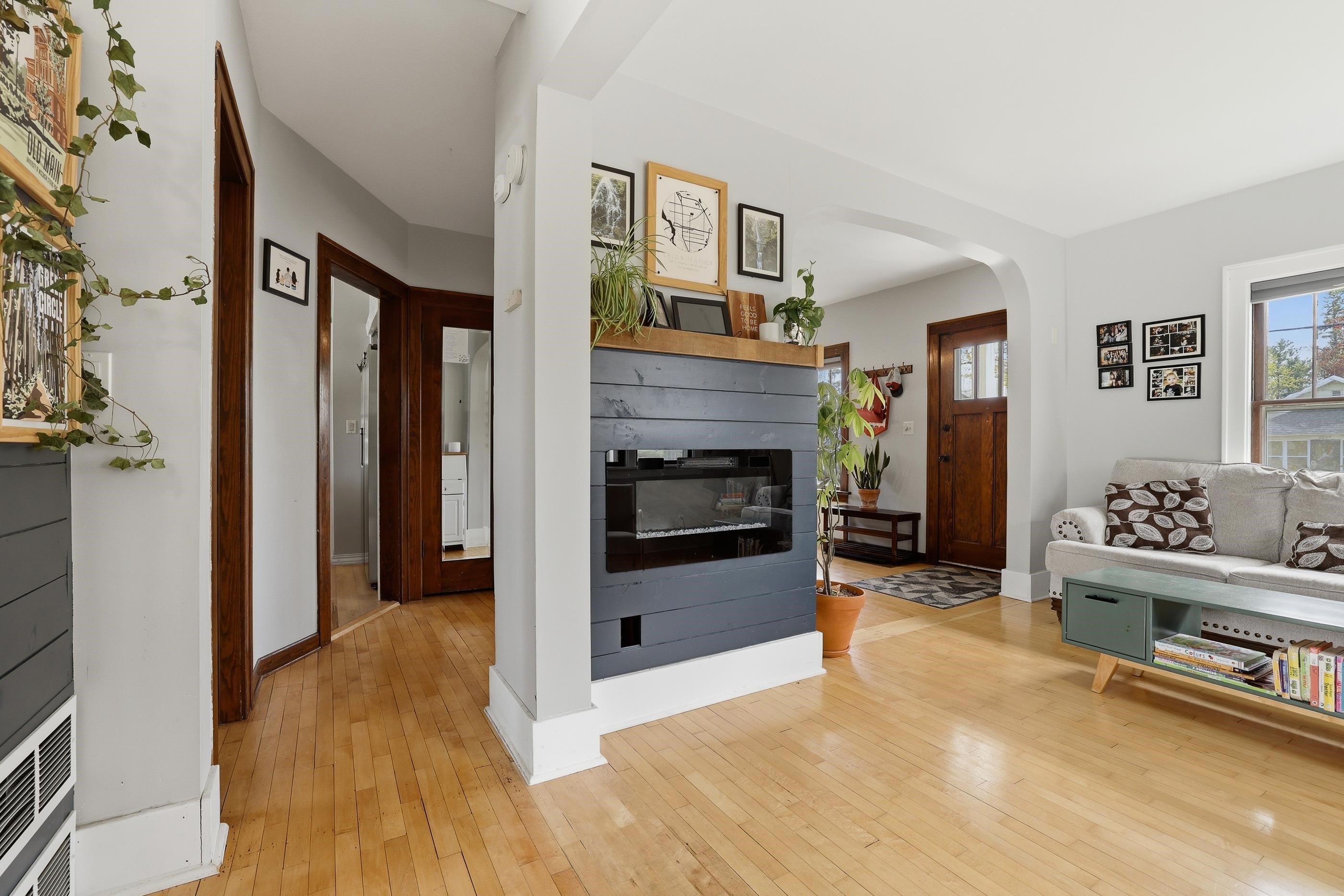 2216 JEFFERSON STREET, Stevens Point, Wisconsin 54481, 3 Bedrooms Bedrooms, ,2 BathroomsBathrooms,Residential,For Sale,2216 JEFFERSON STREET,22601923