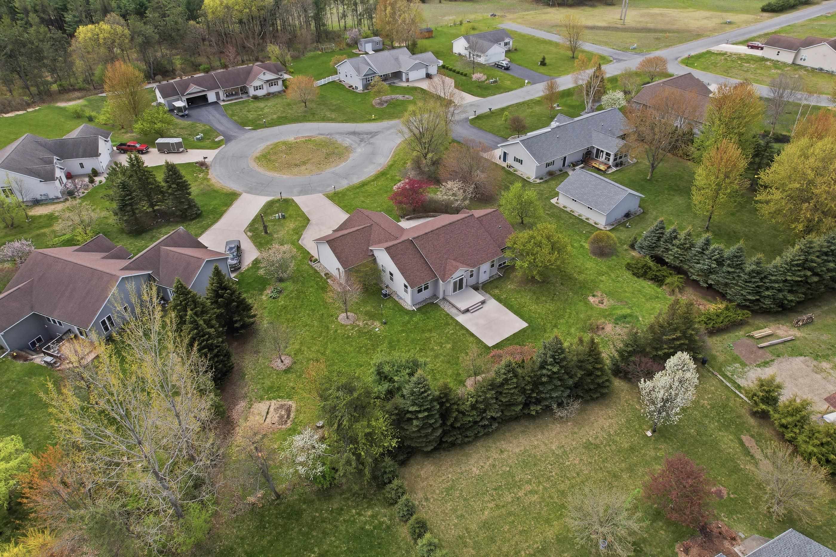 4580 STILL MEADOW LANE, Plover, Wisconsin 54467, 4 Bedrooms Bedrooms, ,3 BathroomsBathrooms,Residential,For Sale,4580 STILL MEADOW LANE,22601924