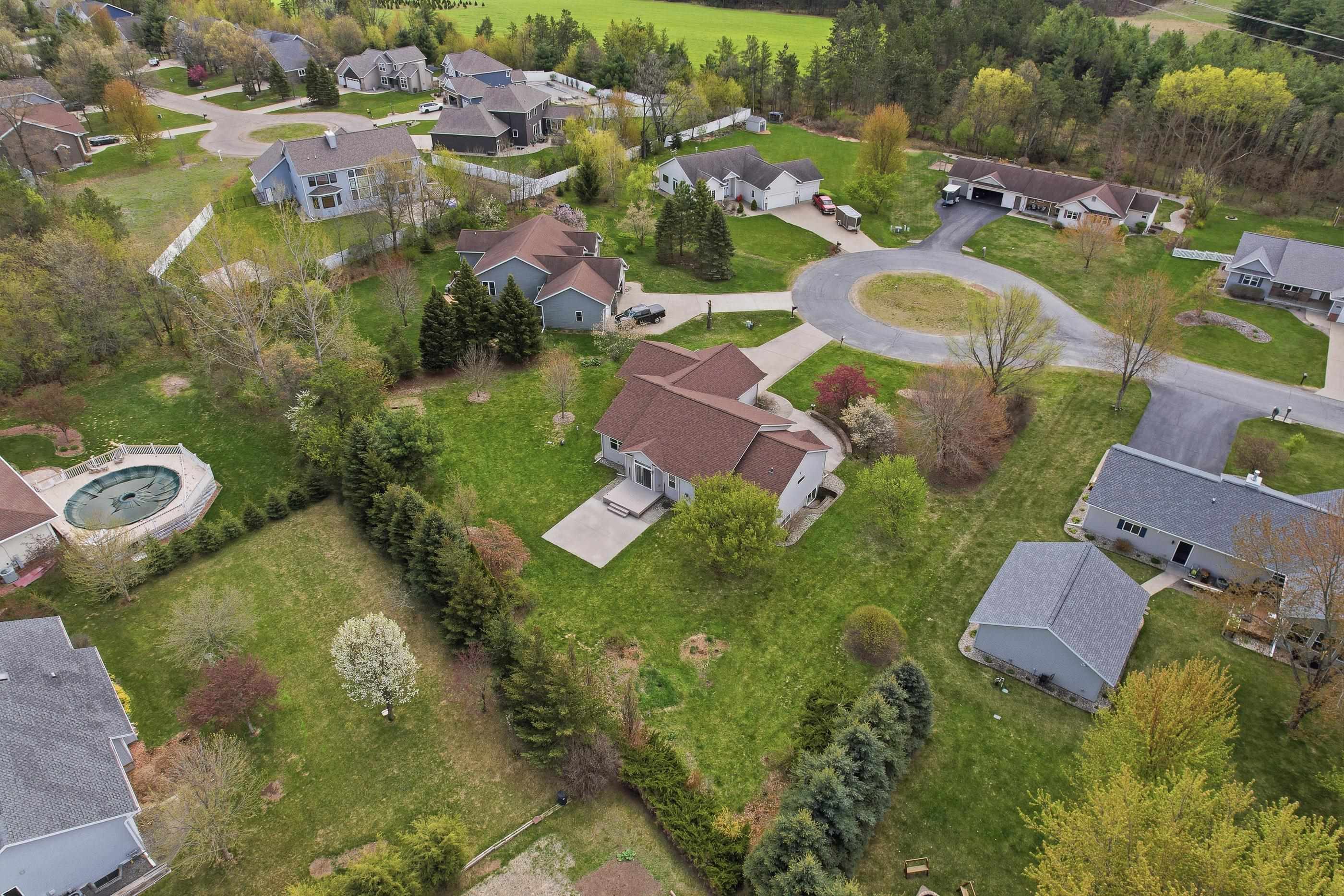 4580 STILL MEADOW LANE, Plover, Wisconsin 54467, 4 Bedrooms Bedrooms, ,3 BathroomsBathrooms,Residential,For Sale,4580 STILL MEADOW LANE,22601924