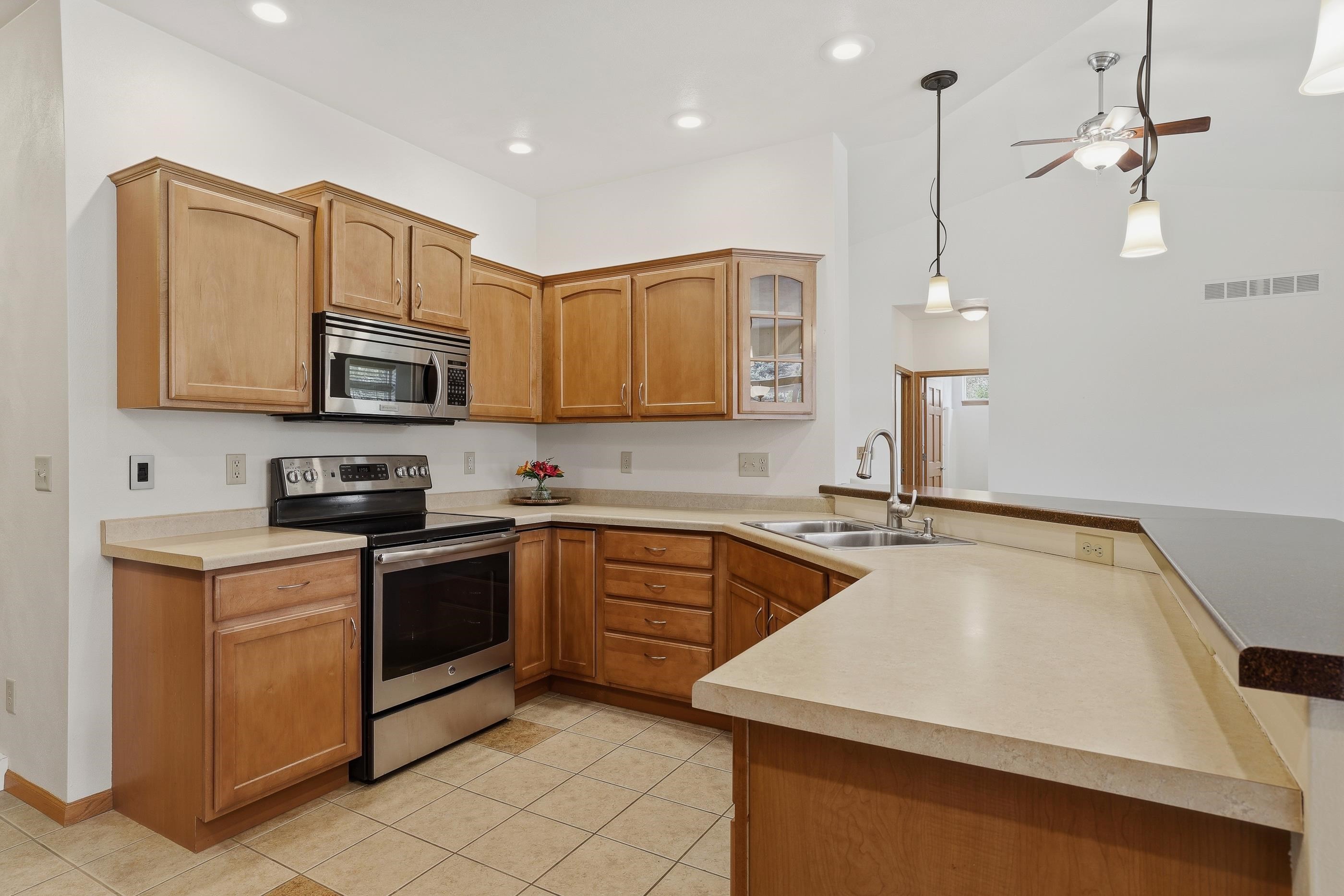 4580 STILL MEADOW LANE, Plover, Wisconsin 54467, 4 Bedrooms Bedrooms, ,3 BathroomsBathrooms,Residential,For Sale,4580 STILL MEADOW LANE,22601924