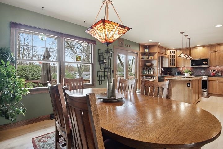 1100 W ONSTAD DRIVE, Marshfield, Wisconsin 54449, 4 Bedrooms Bedrooms, ,3 BathroomsBathrooms,Residential,For Sale,1100 W ONSTAD DRIVE,22601926