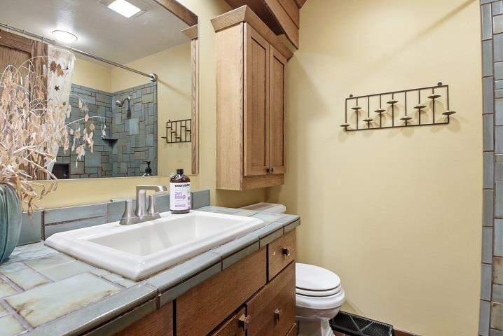 1100 W ONSTAD DRIVE, Marshfield, Wisconsin 54449, 4 Bedrooms Bedrooms, ,3 BathroomsBathrooms,Residential,For Sale,1100 W ONSTAD DRIVE,22601926