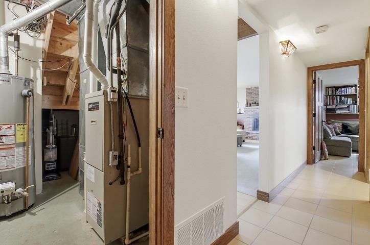 1100 W ONSTAD DRIVE, Marshfield, Wisconsin 54449, 4 Bedrooms Bedrooms, ,3 BathroomsBathrooms,Residential,For Sale,1100 W ONSTAD DRIVE,22601926