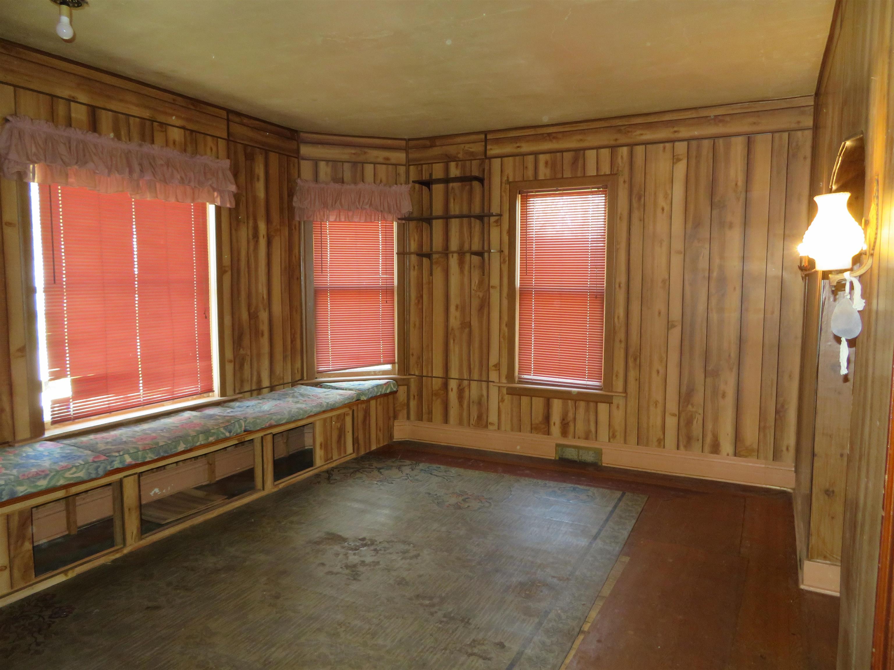507 COTTAGE STREET, Merrill, Wisconsin 54452, 4 Bedrooms Bedrooms, ,1 BathroomBathrooms,Residential,For Sale,507 COTTAGE STREET,22601927
