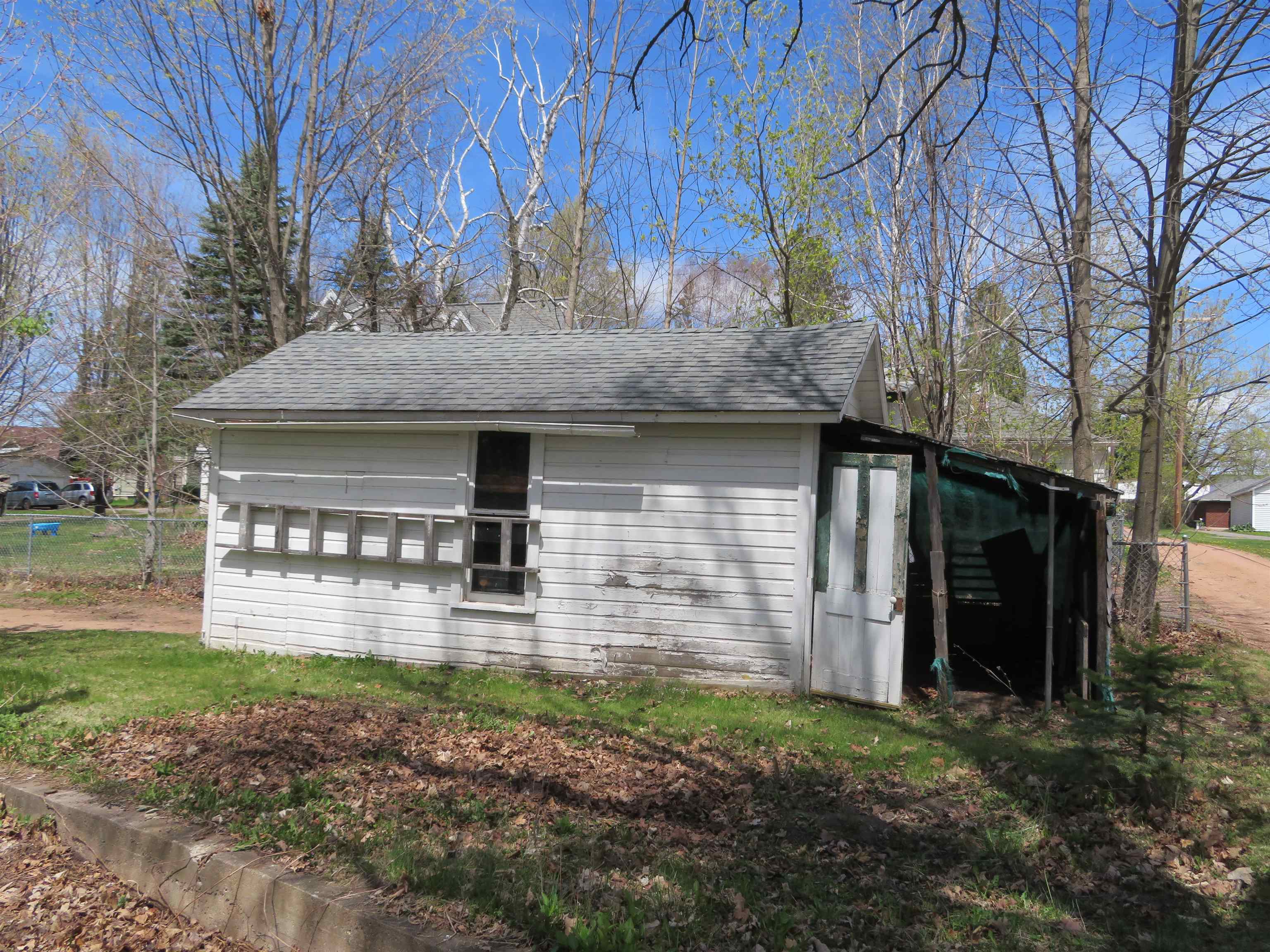 507 COTTAGE STREET, Merrill, Wisconsin 54452, 4 Bedrooms Bedrooms, ,1 BathroomBathrooms,Residential,For Sale,507 COTTAGE STREET,22601927