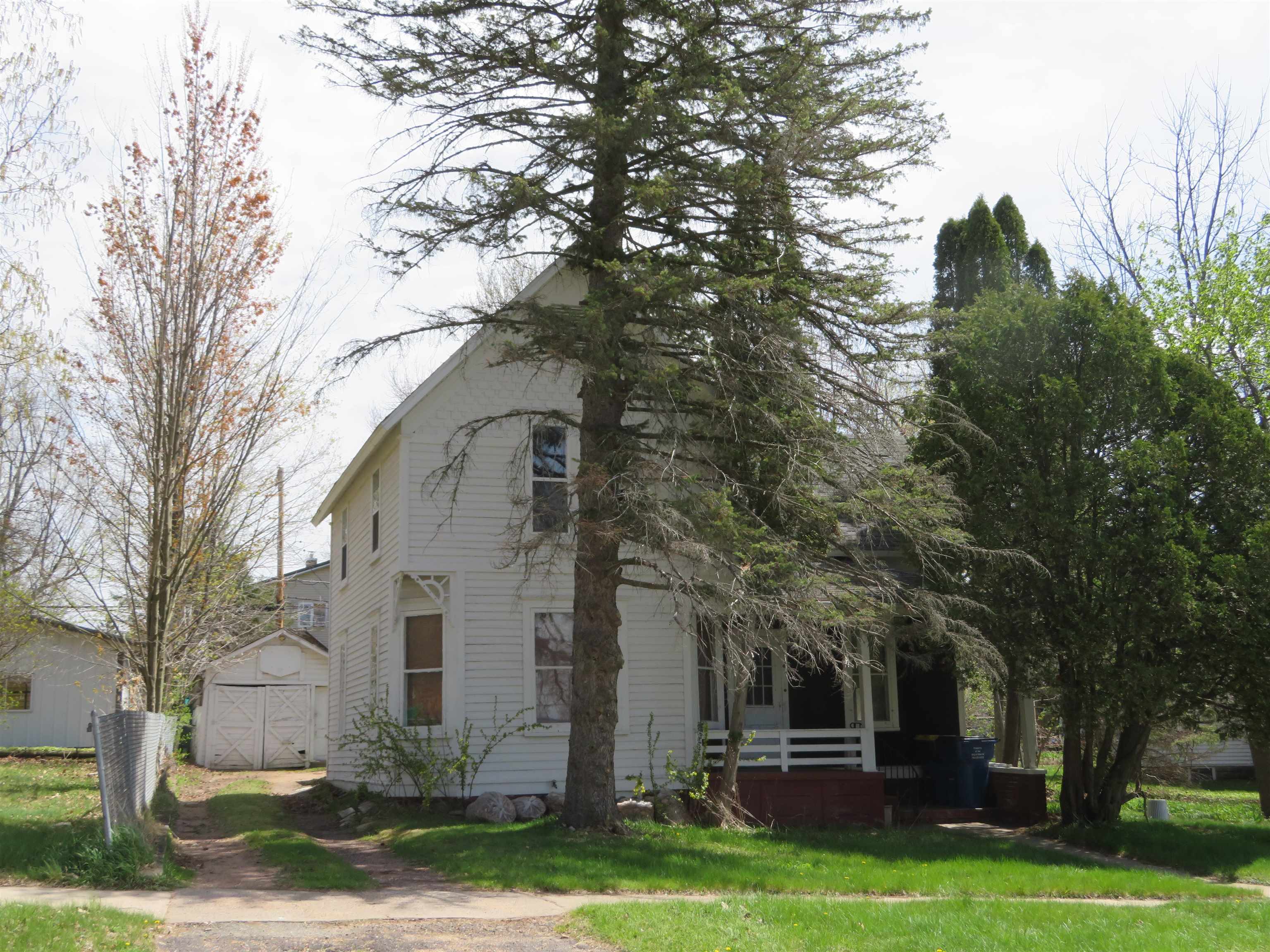 507 COTTAGE STREET, Merrill, Wisconsin 54452, 4 Bedrooms Bedrooms, ,1 BathroomBathrooms,Residential,For Sale,507 COTTAGE STREET,22601927
