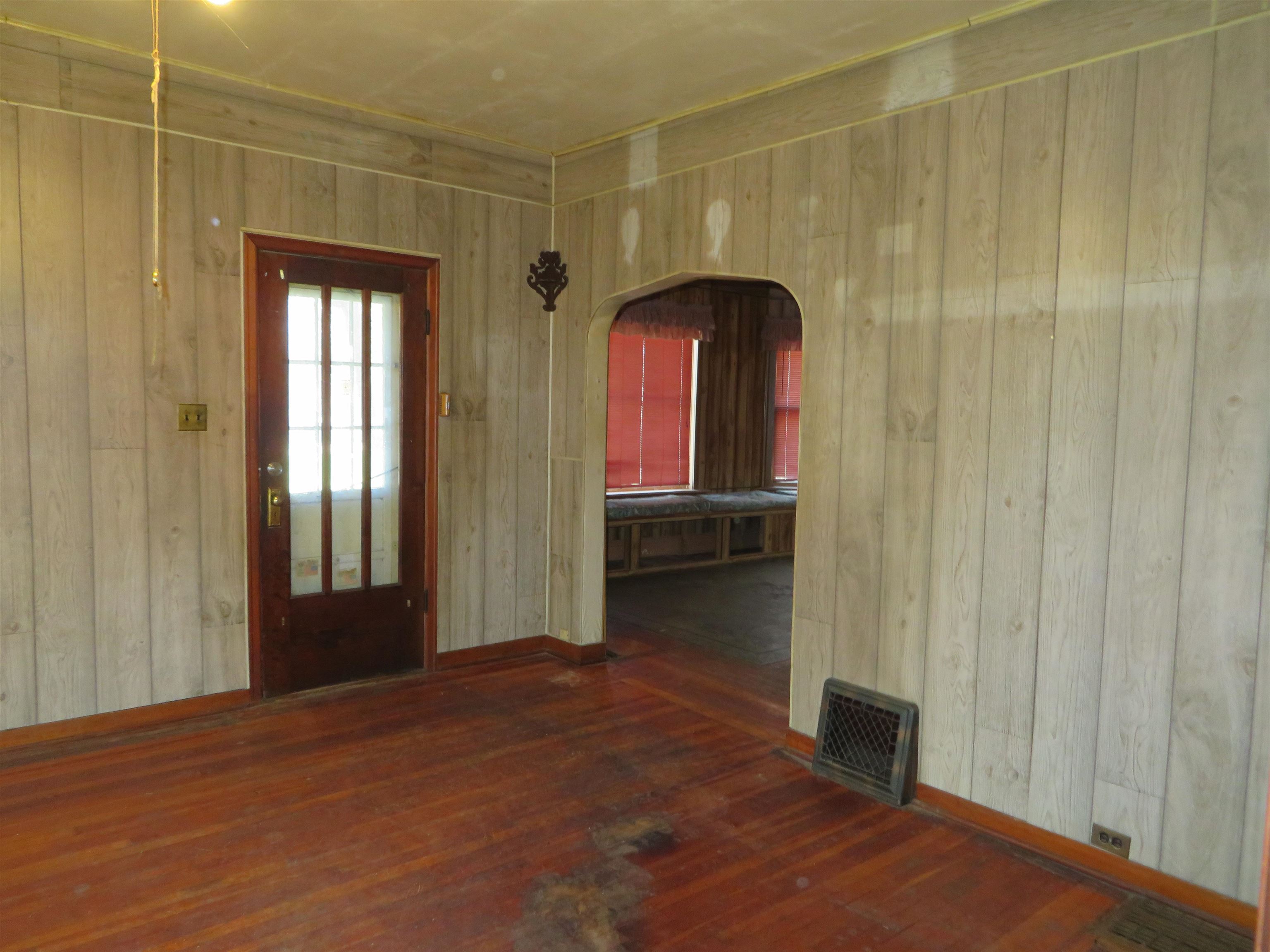 507 COTTAGE STREET, Merrill, Wisconsin 54452, 4 Bedrooms Bedrooms, ,1 BathroomBathrooms,Residential,For Sale,507 COTTAGE STREET,22601927
