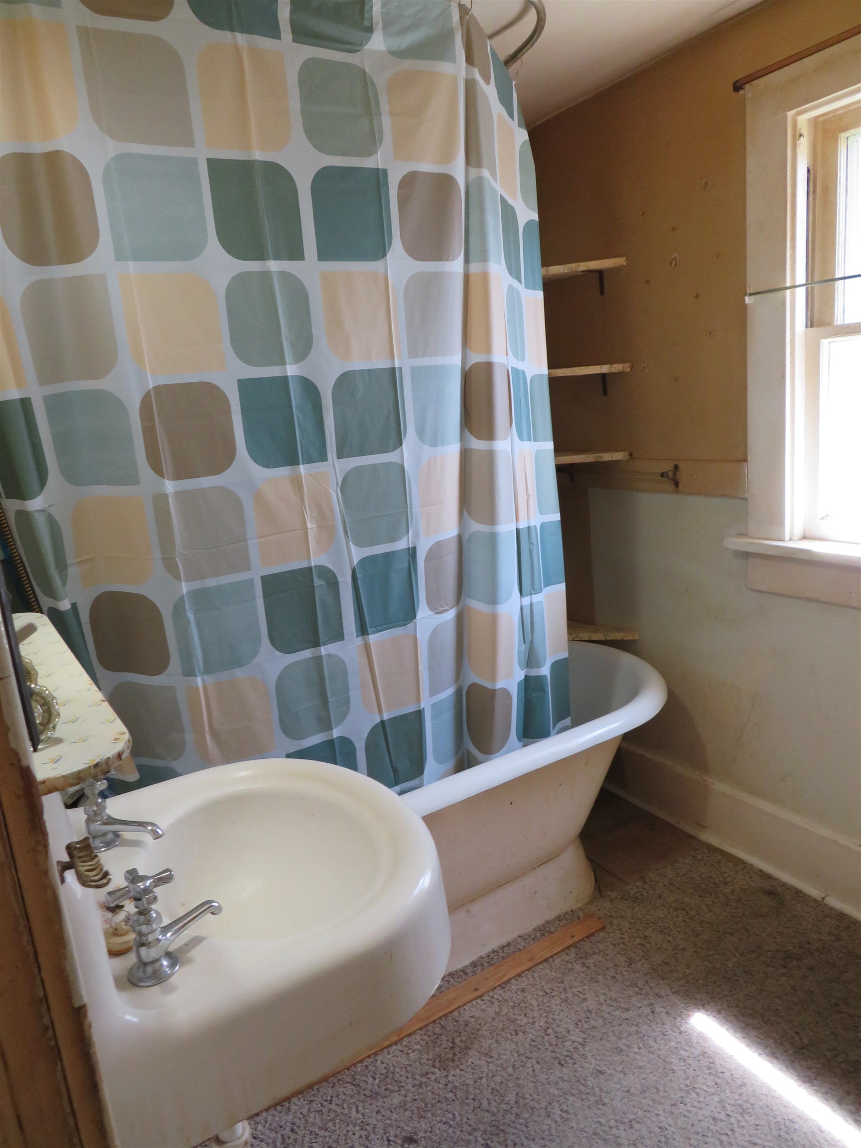 507 COTTAGE STREET, Merrill, Wisconsin 54452, 4 Bedrooms Bedrooms, ,1 BathroomBathrooms,Residential,For Sale,507 COTTAGE STREET,22601927
