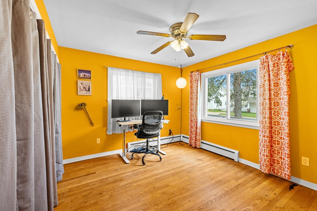 718 N 5TH AVENUE, Wausau, Wisconsin 54401, 5 Bedrooms Bedrooms, ,2 BathroomsBathrooms,Residential,For Sale,718 N 5TH AVENUE,22601928