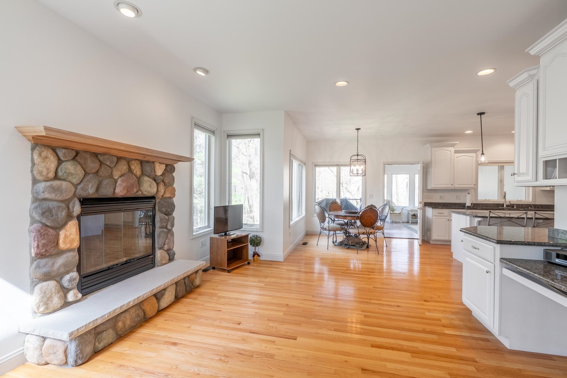 5911 RIVER PINES COURT, Weston, Wisconsin 54476, 4 Bedrooms Bedrooms, ,3 BathroomsBathrooms,Residential,For Sale,5911 RIVER PINES COURT,22601930