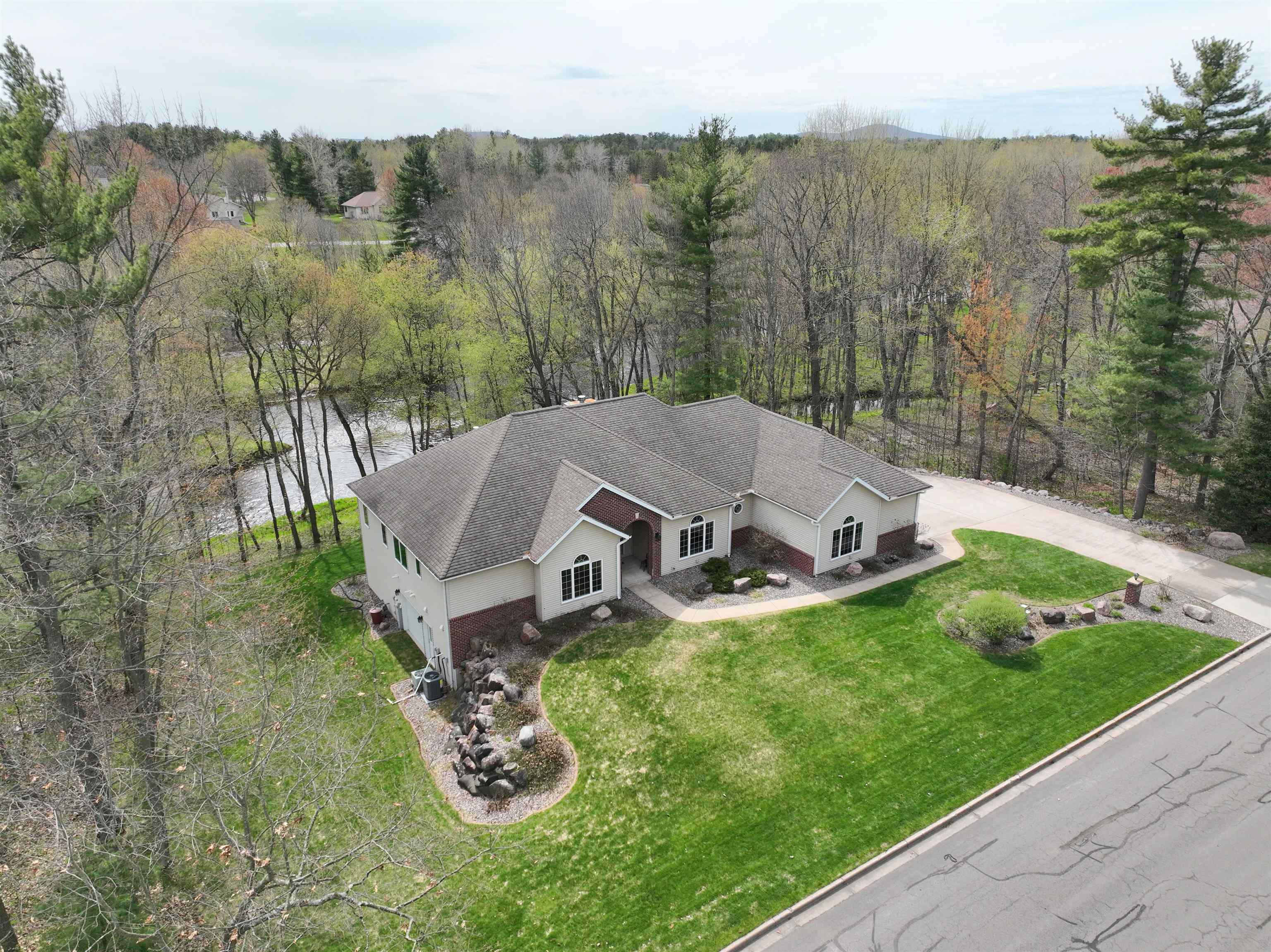 5911 RIVER PINES COURT, Weston, Wisconsin 54476, 4 Bedrooms Bedrooms, ,3 BathroomsBathrooms,Residential,For Sale,5911 RIVER PINES COURT,22601930