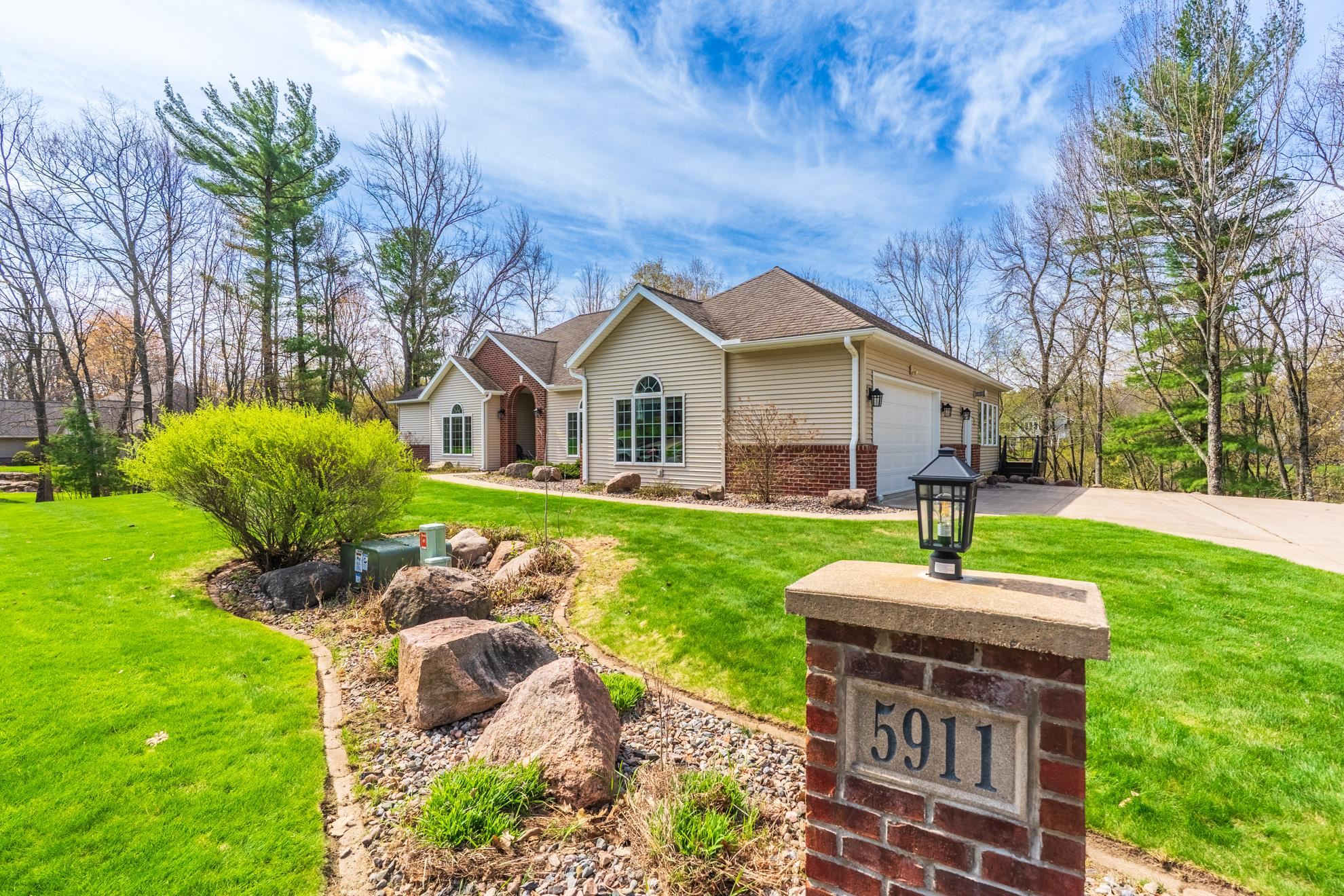 5911 RIVER PINES COURT, Weston, Wisconsin 54476, 4 Bedrooms Bedrooms, ,3 BathroomsBathrooms,Residential,For Sale,5911 RIVER PINES COURT,22601930