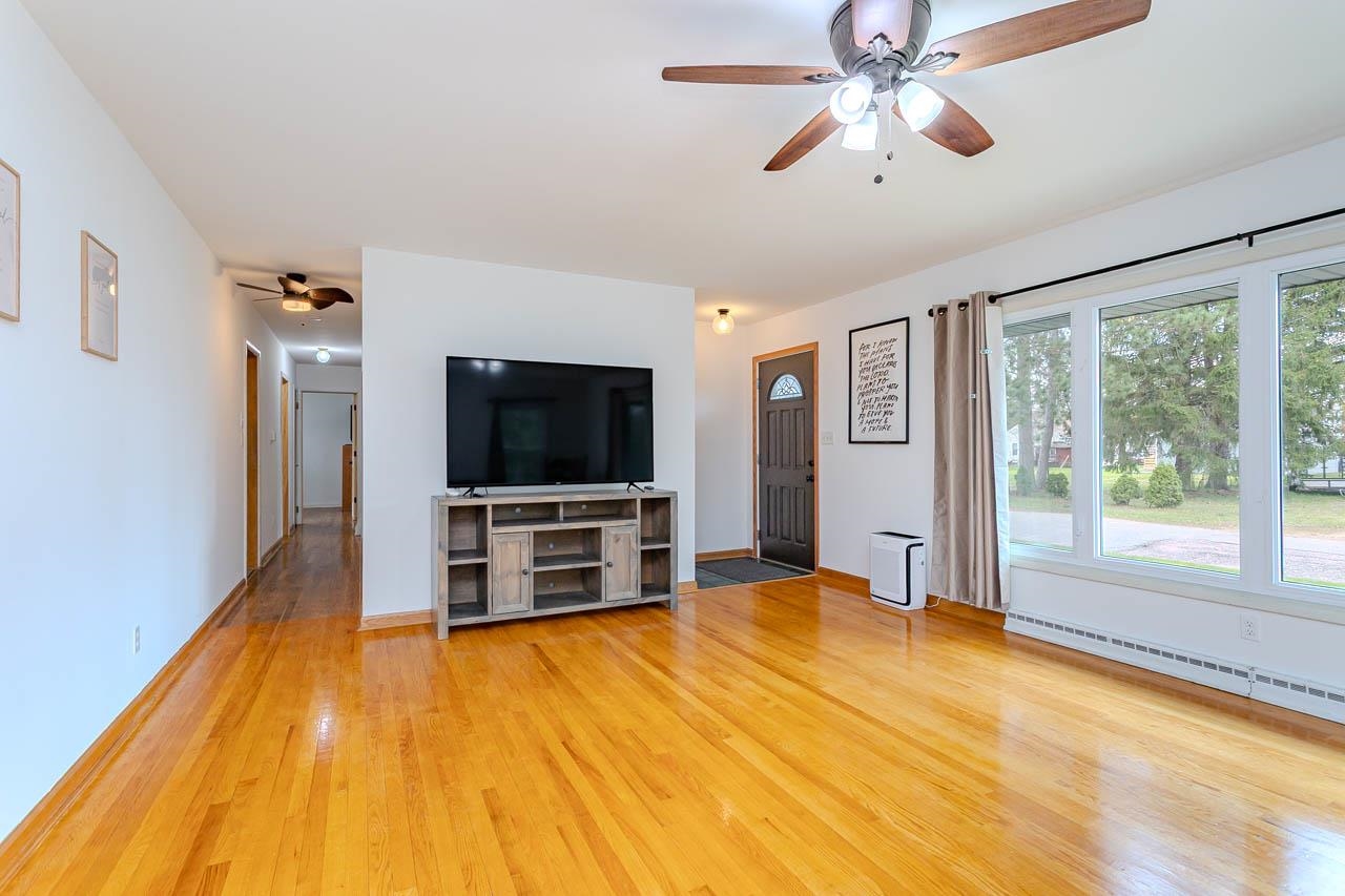 903 6TH STREET, Mosinee, Wisconsin 54455-9999, 3 Bedrooms Bedrooms, ,2 BathroomsBathrooms,Residential,For Sale,903 6TH STREET,22601932