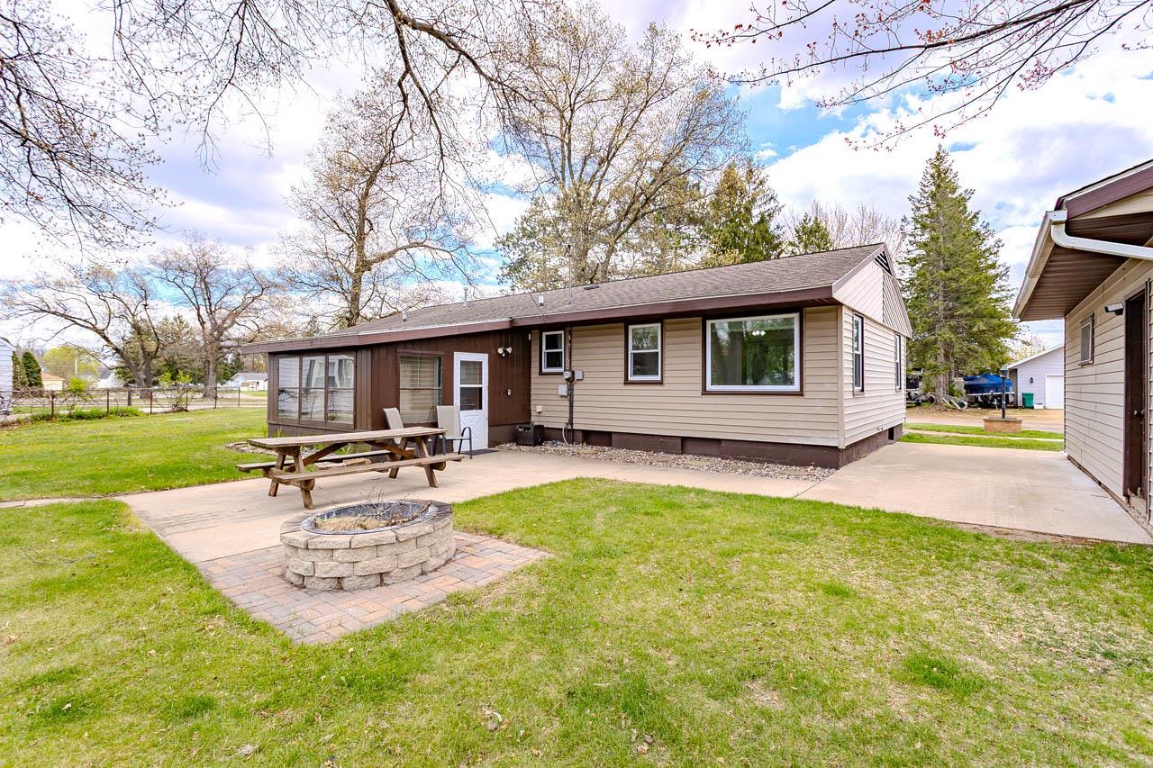 903 6TH STREET, Mosinee, Wisconsin 54455-9999, 3 Bedrooms Bedrooms, ,2 BathroomsBathrooms,Residential,For Sale,903 6TH STREET,22601932