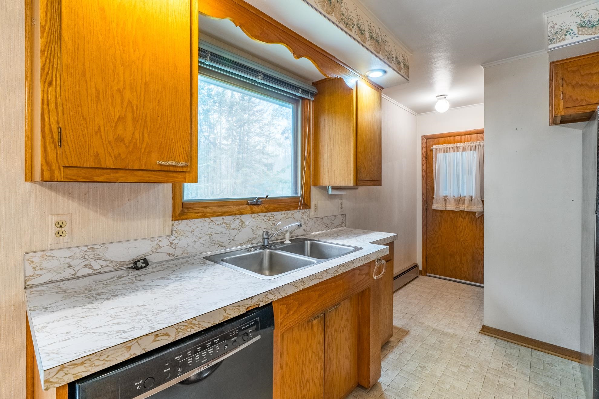 2602 MERRILL AVENUE, Wausau, Wisconsin 54401, 3 Bedrooms Bedrooms, ,1 BathroomBathrooms,Residential,For Sale,2602 MERRILL AVENUE,22601933