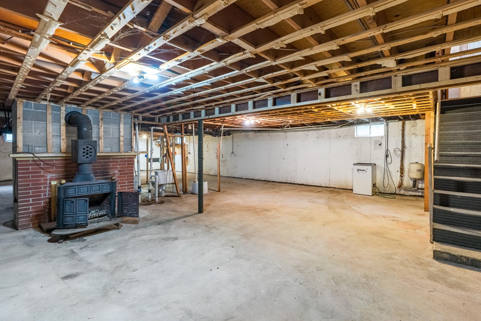 2602 MERRILL AVENUE, Wausau, Wisconsin 54401, 3 Bedrooms Bedrooms, ,1 BathroomBathrooms,Residential,For Sale,2602 MERRILL AVENUE,22601933