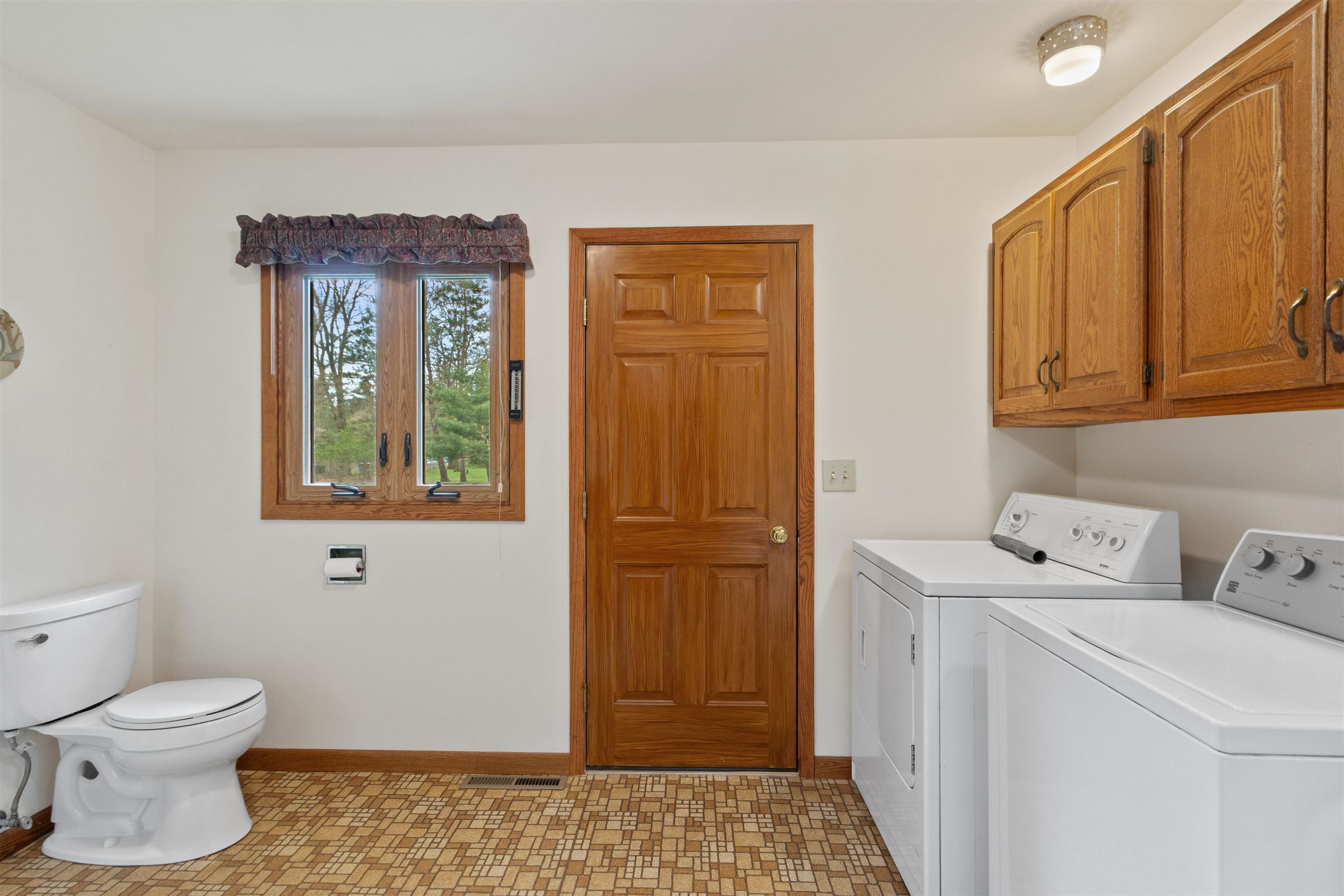 1710 S 46TH STREET, Wisconsin Rapids, Wisconsin 54494, 4 Bedrooms Bedrooms, ,2 BathroomsBathrooms,Residential,For Sale,1710 S 46TH STREET,22601936