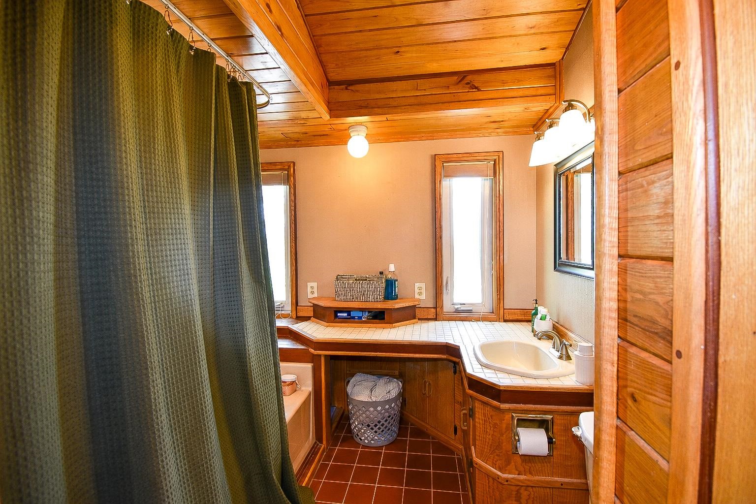 440 3RD STREET SOUTH, Wisconsin Rapids, Wisconsin 54494, 2 Bedrooms Bedrooms, ,1 BathroomBathrooms,Residential,For Sale,440 3RD STREET SOUTH,22601942