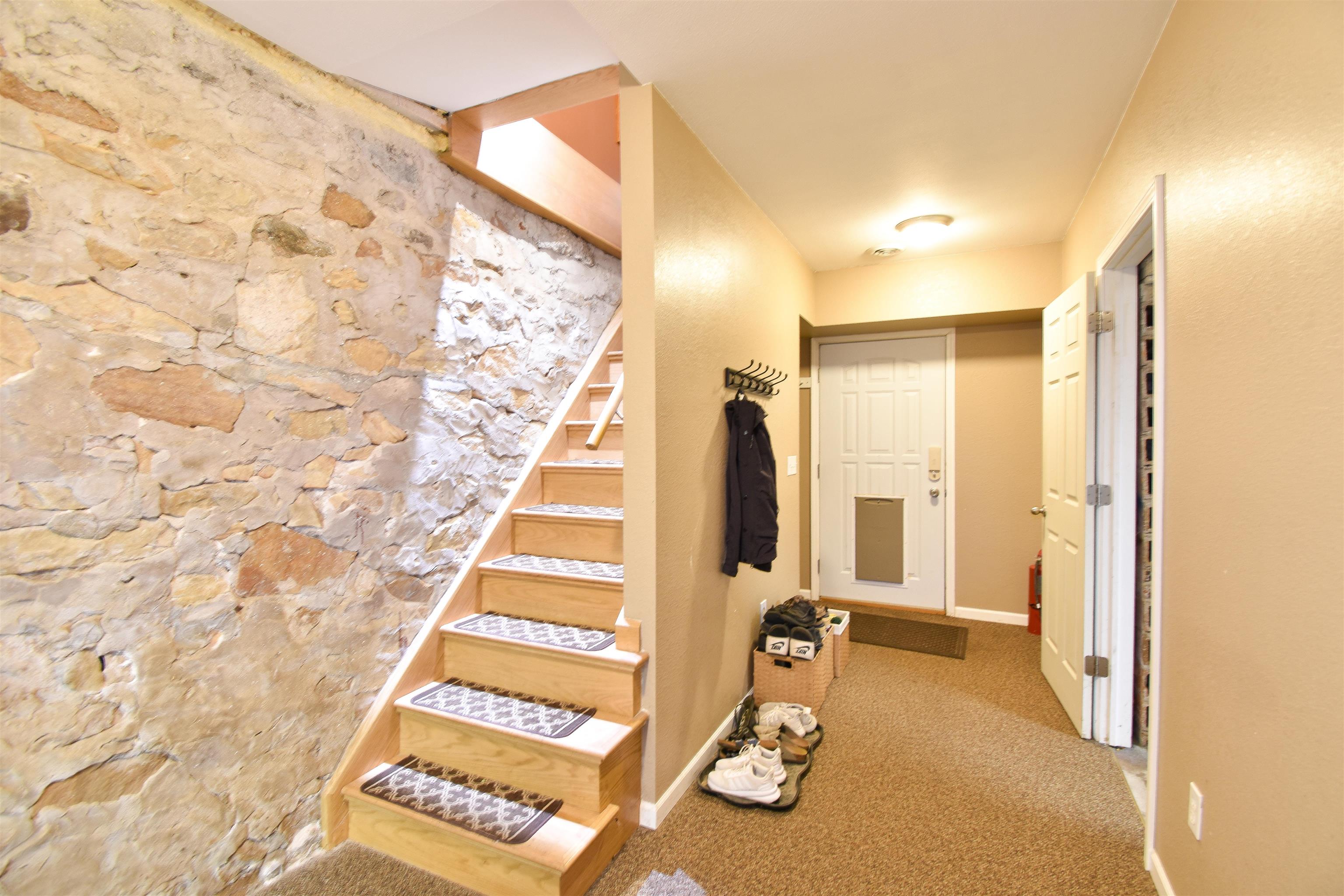 440 3RD STREET SOUTH, Wisconsin Rapids, Wisconsin 54494, 2 Bedrooms Bedrooms, ,1 BathroomBathrooms,Residential,For Sale,440 3RD STREET SOUTH,22601942