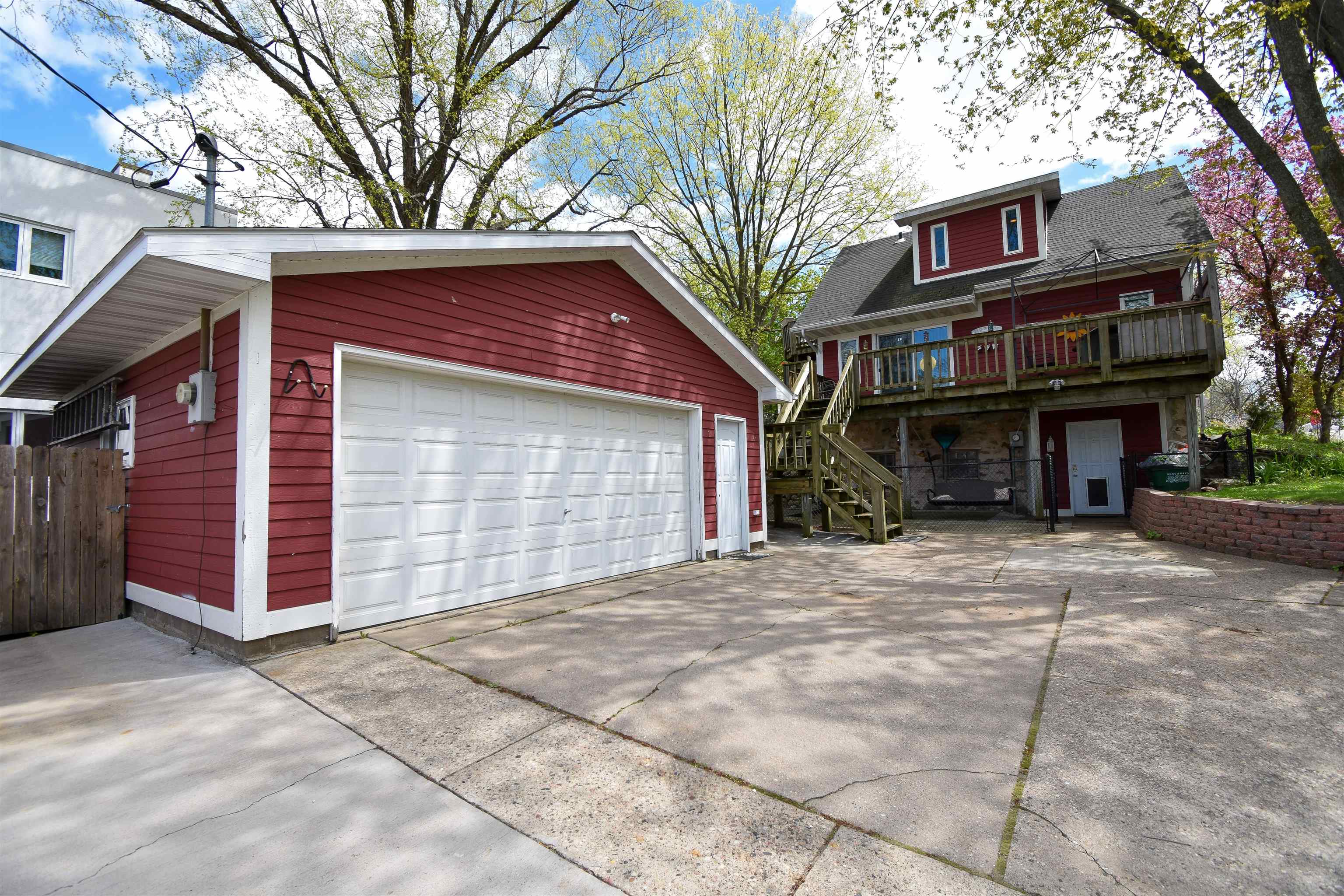 440 3RD STREET SOUTH, Wisconsin Rapids, Wisconsin 54494, 2 Bedrooms Bedrooms, ,1 BathroomBathrooms,Residential,For Sale,440 3RD STREET SOUTH,22601942