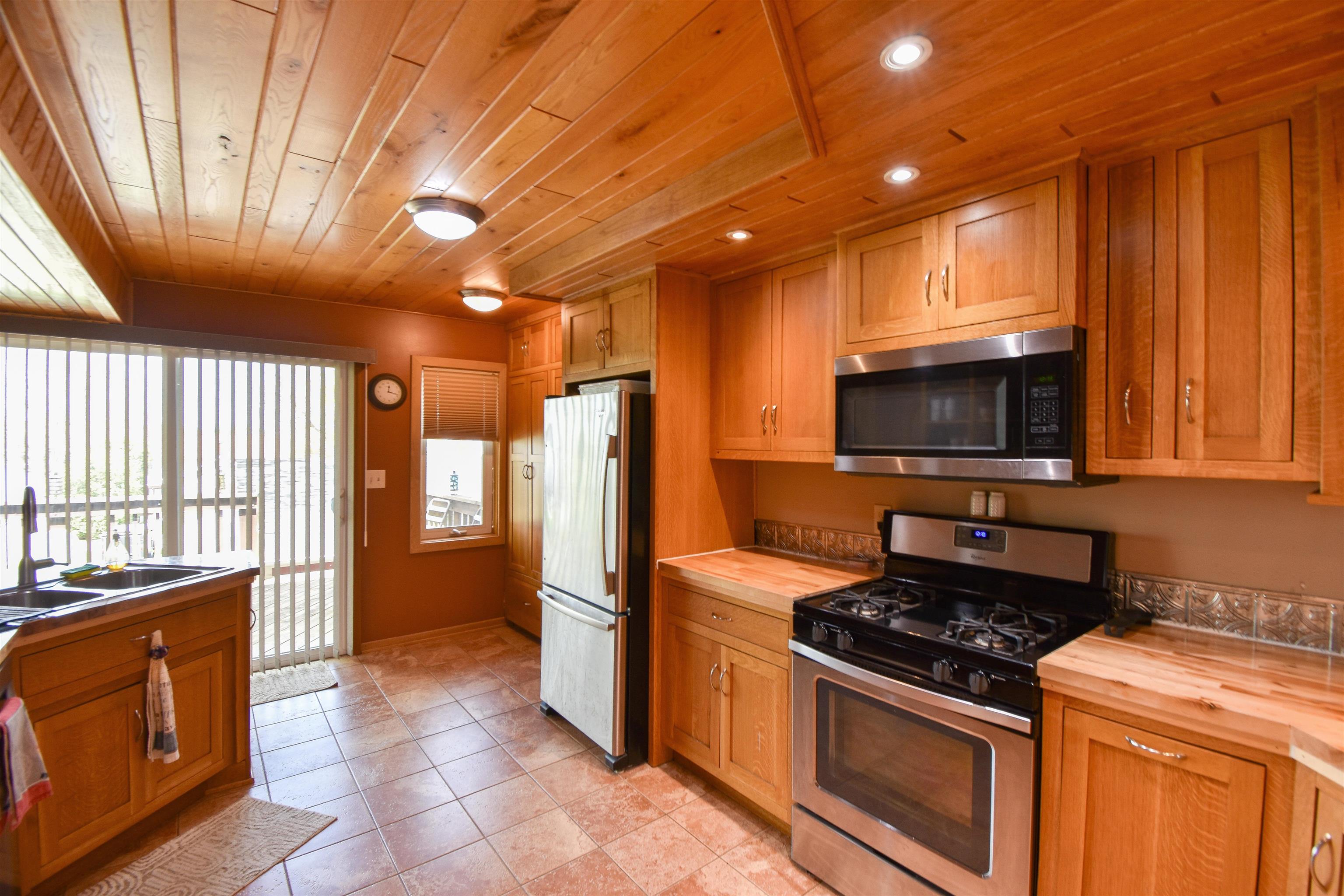 440 3RD STREET SOUTH, Wisconsin Rapids, Wisconsin 54494, 2 Bedrooms Bedrooms, ,1 BathroomBathrooms,Residential,For Sale,440 3RD STREET SOUTH,22601942