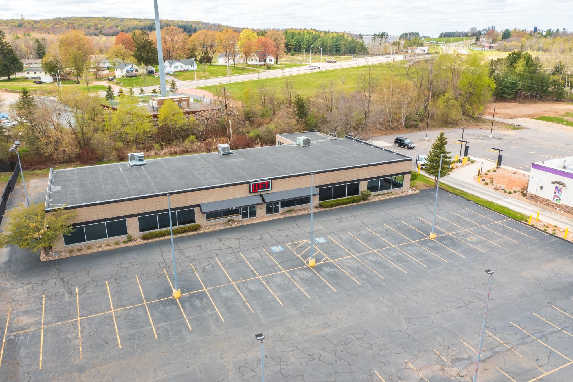 1720 N US HIGHWAY 51, Wausau, Wisconsin 54401, ,Commercial/industrial,For Sale,1720 N US HIGHWAY 51,22601950