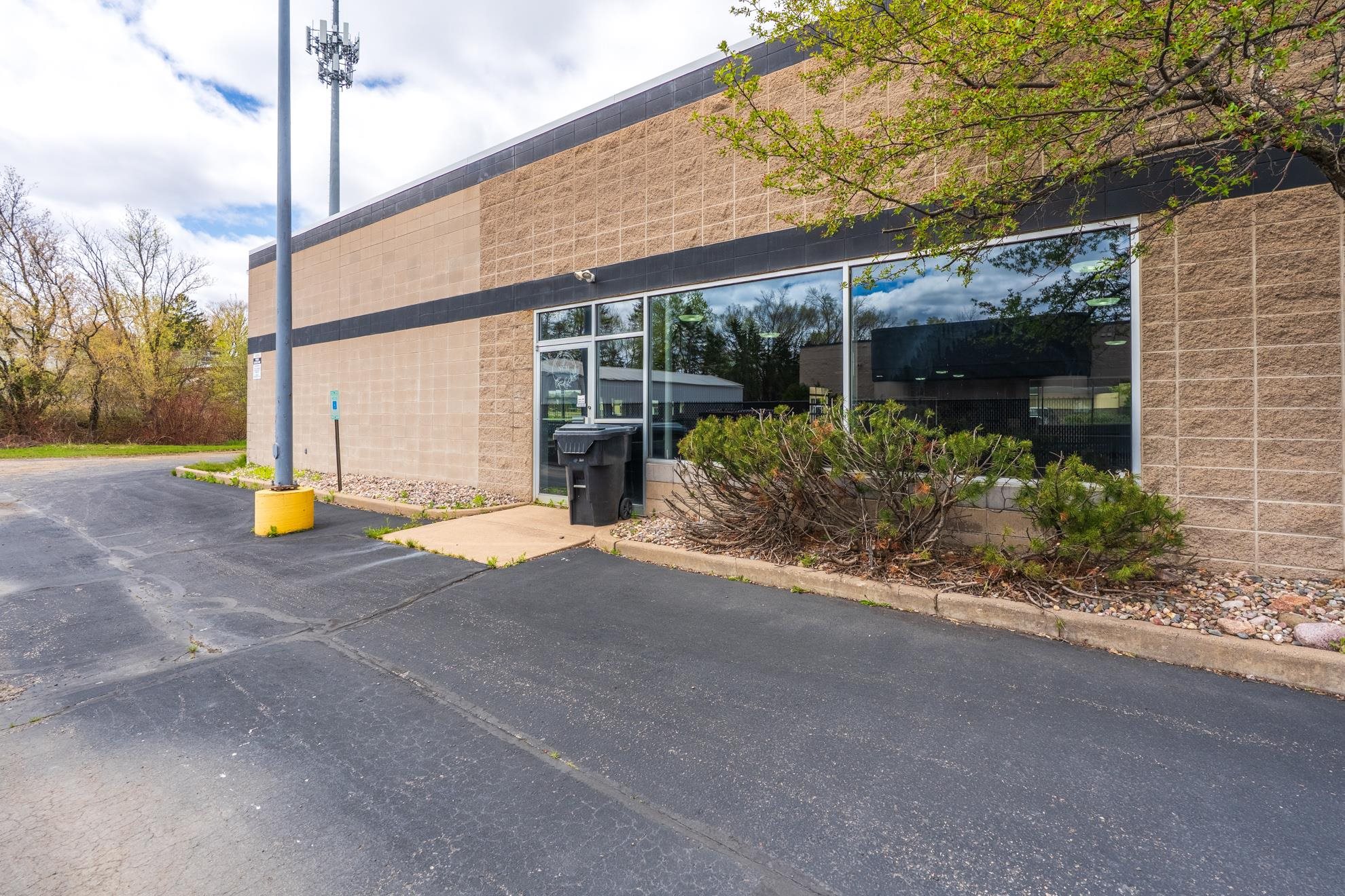 1720 N US HIGHWAY 51, Wausau, Wisconsin 54401, ,Commercial/industrial,For Sale,1720 N US HIGHWAY 51,22601950